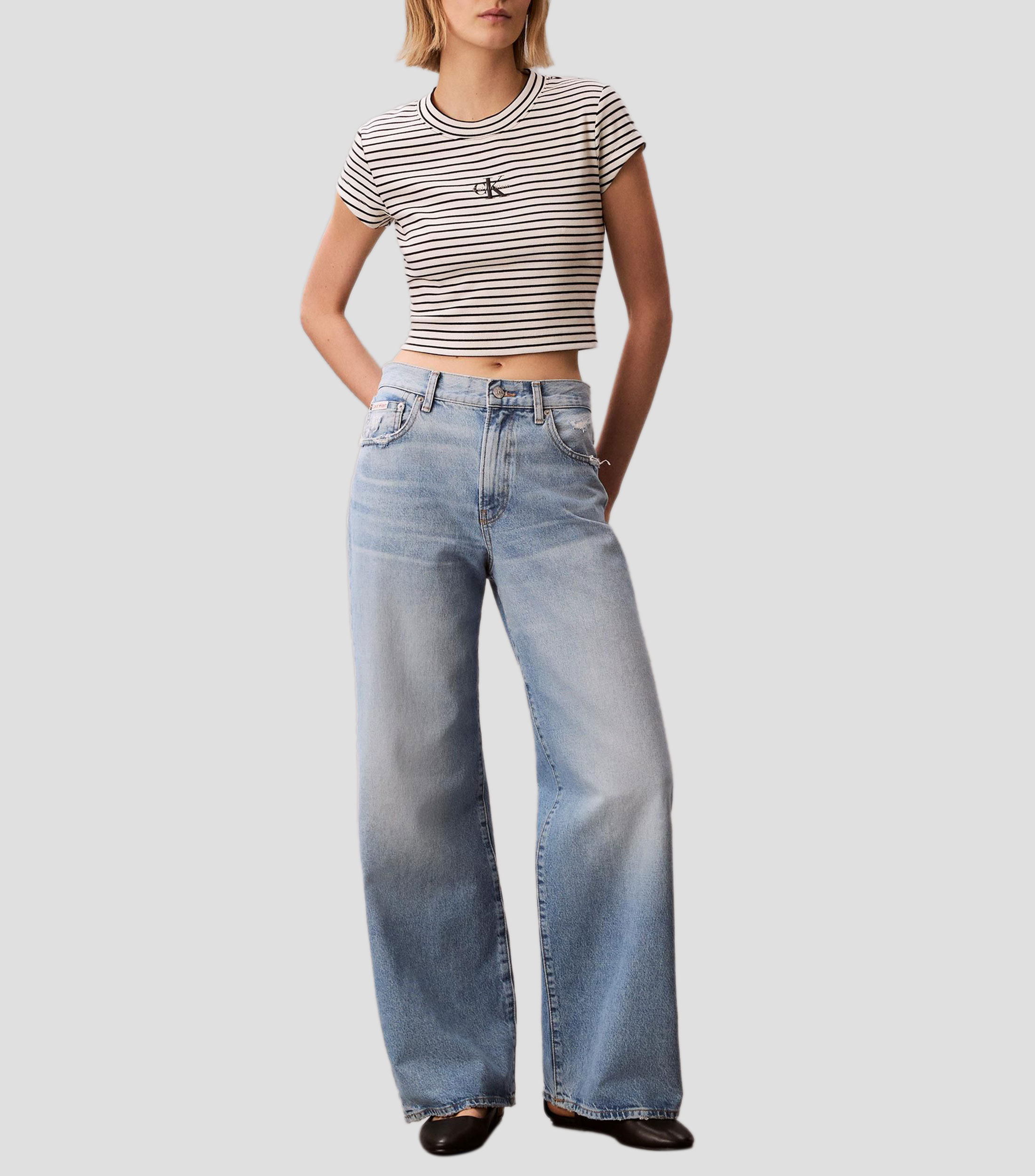 Playera cuello redondo manga corta con rayas Mujer
