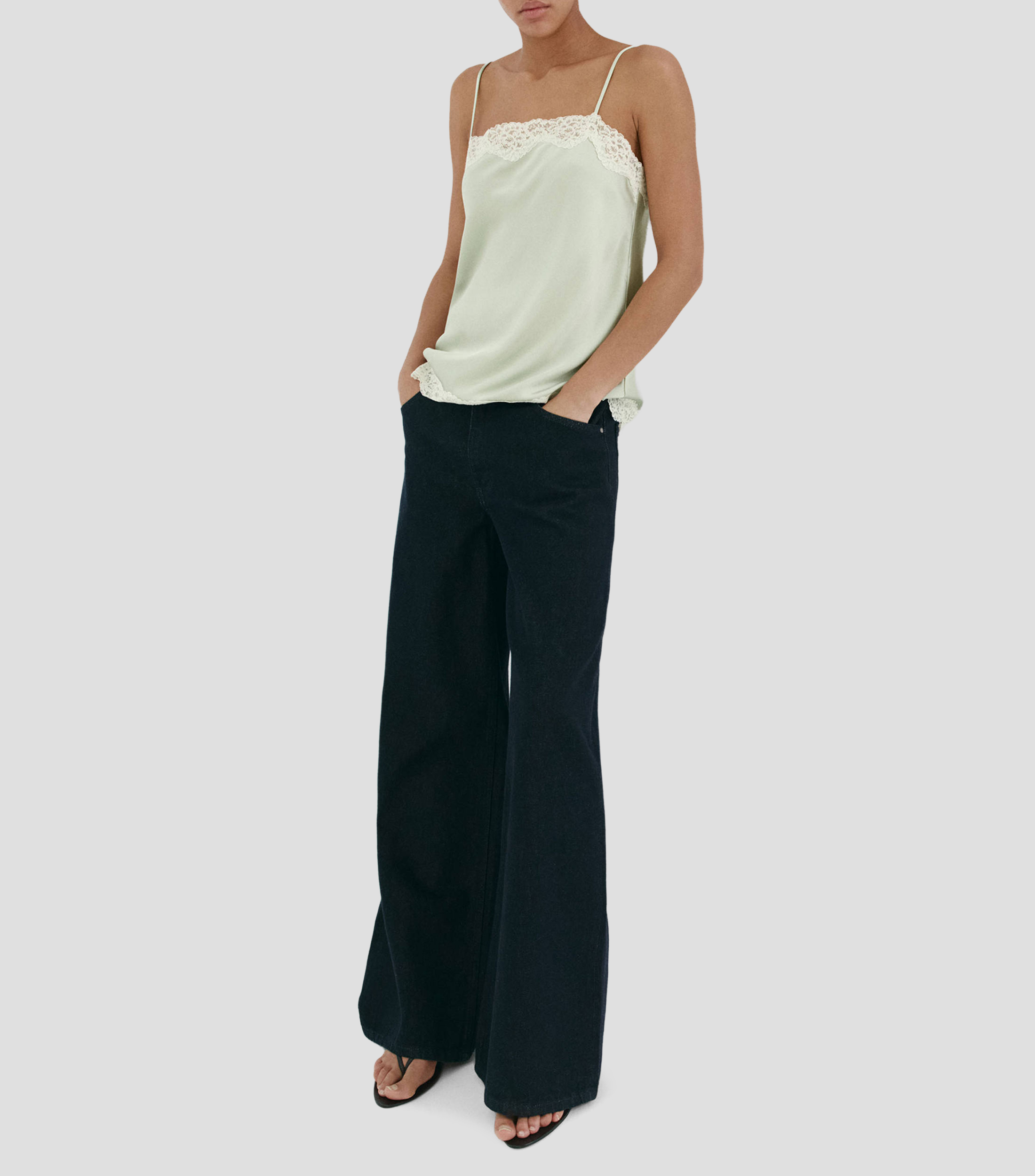 Top cuello cuadrado sin manga liso Mujer