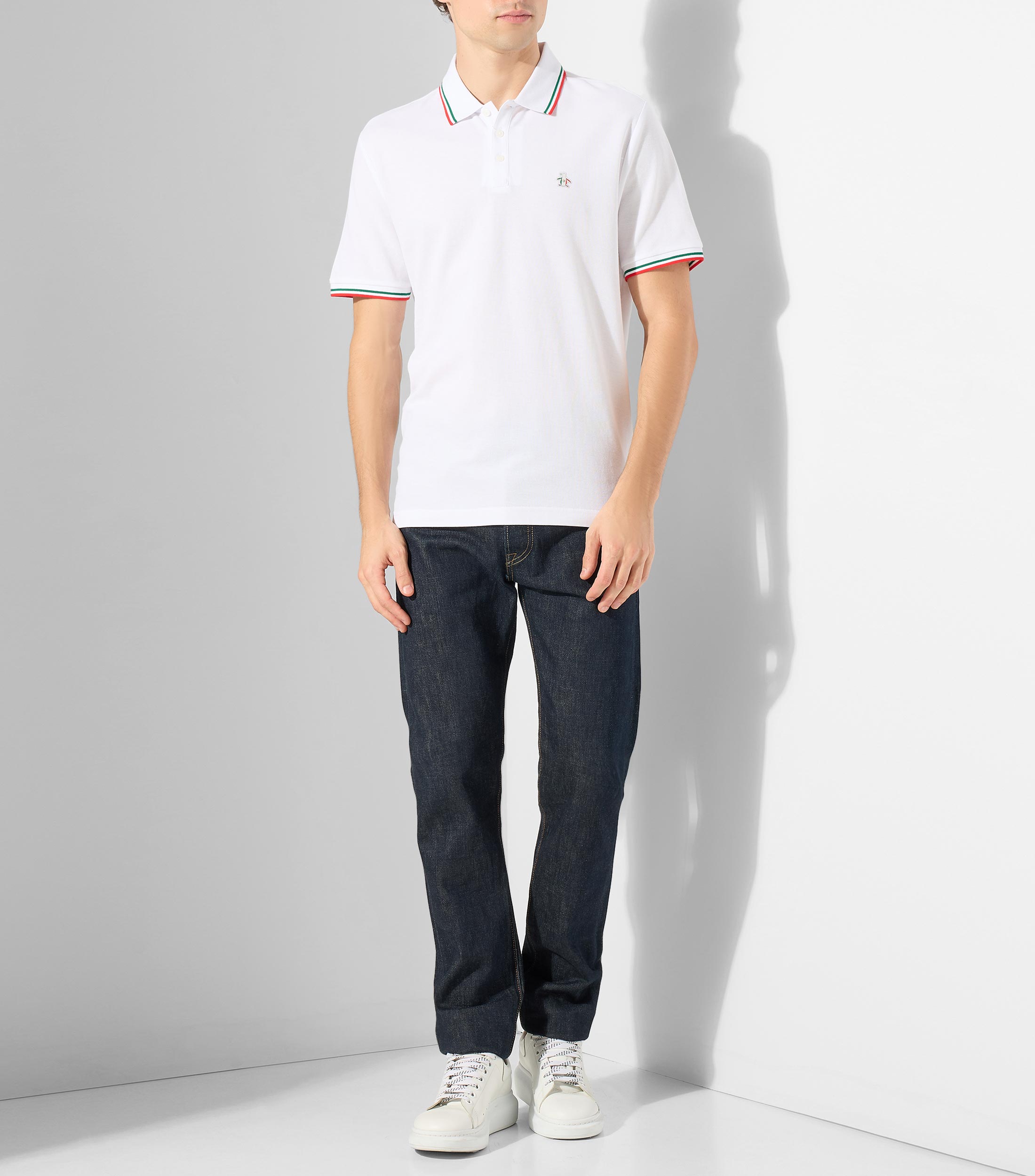 Playera tipo polo con manga corta lisa Hombre