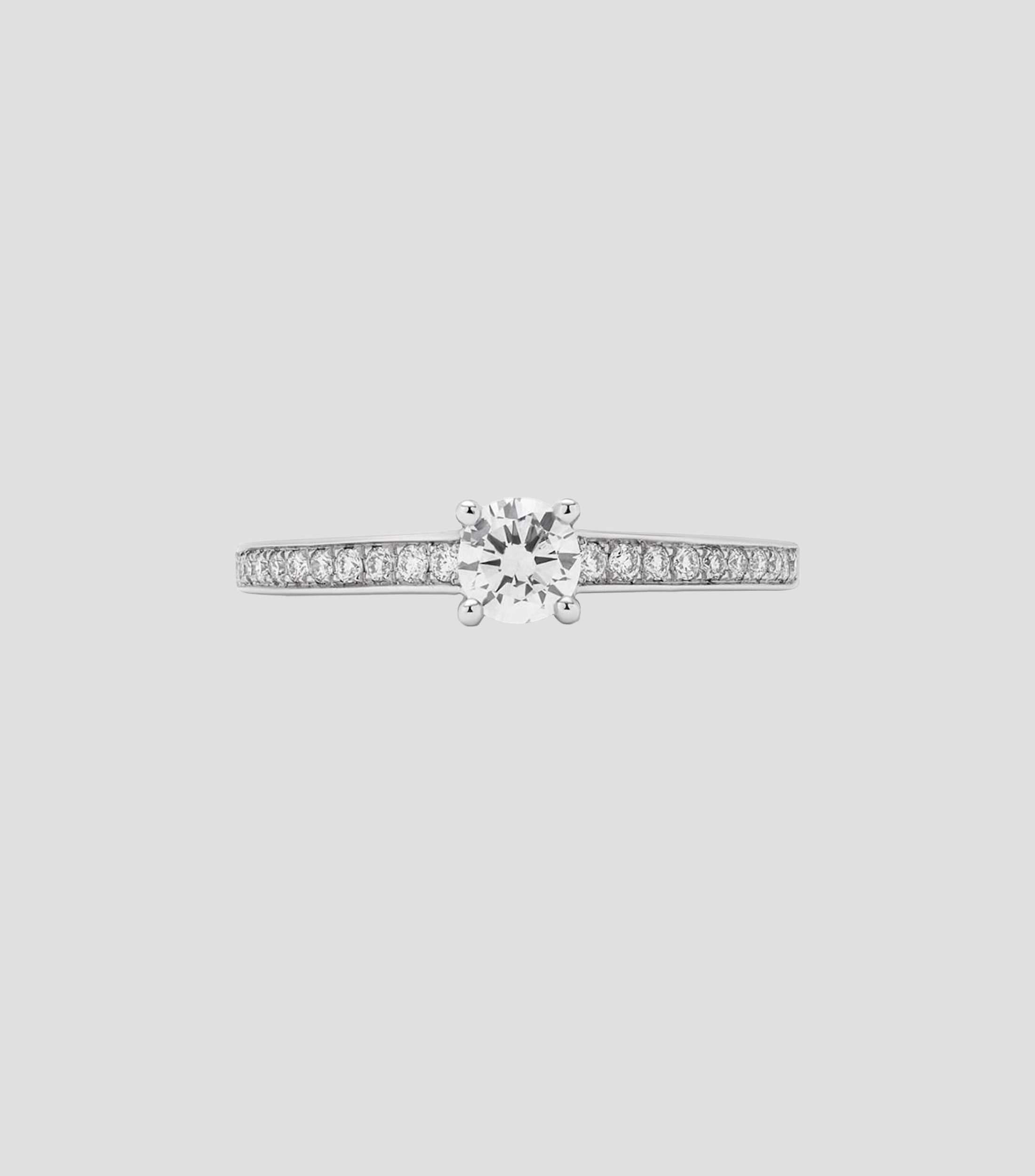 Anillo solitario en Oro blanco de 18 Kilates Compromiso con diamantes Mujer