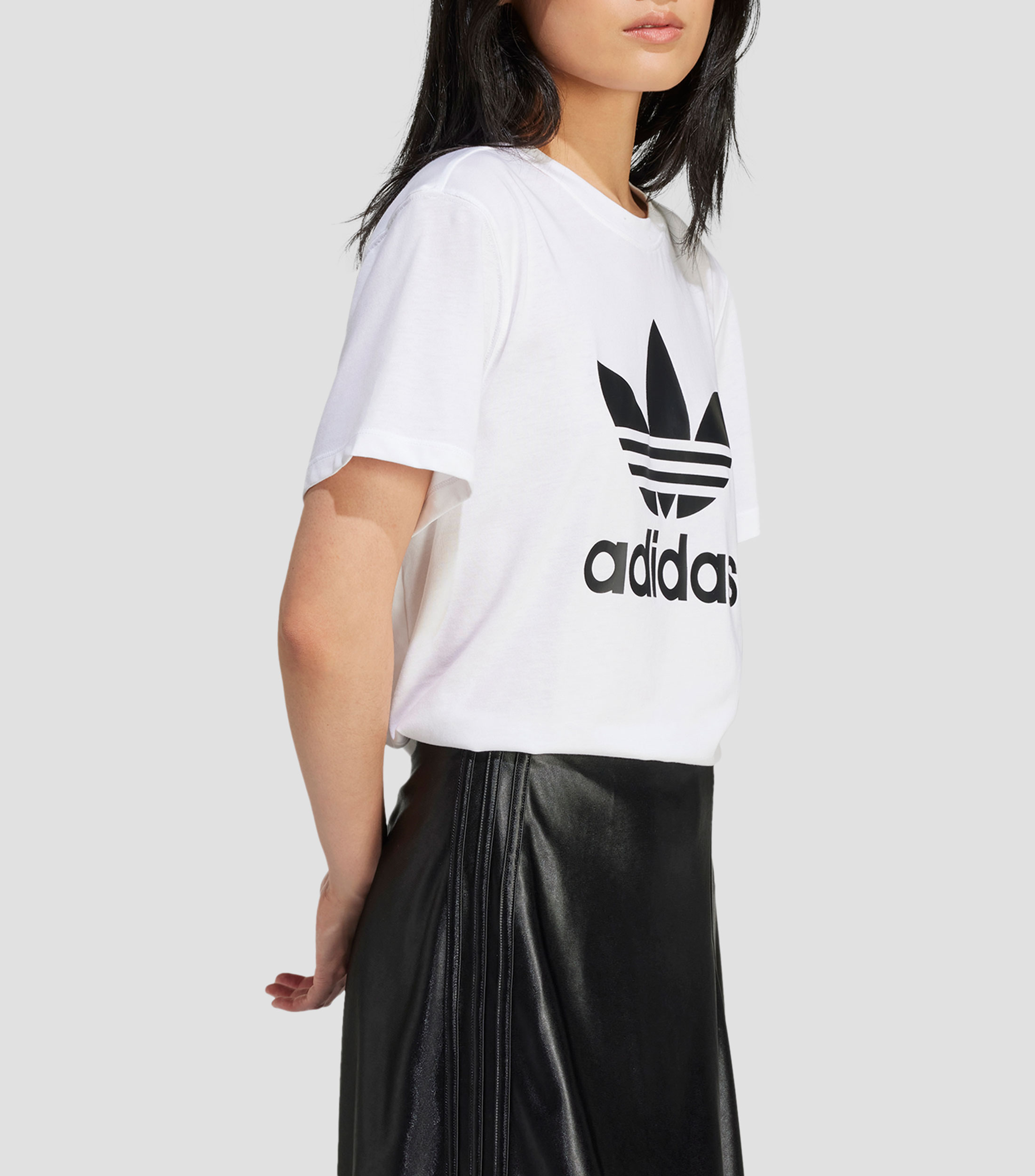 Playera cuello redondo manga corta estampada Mujer