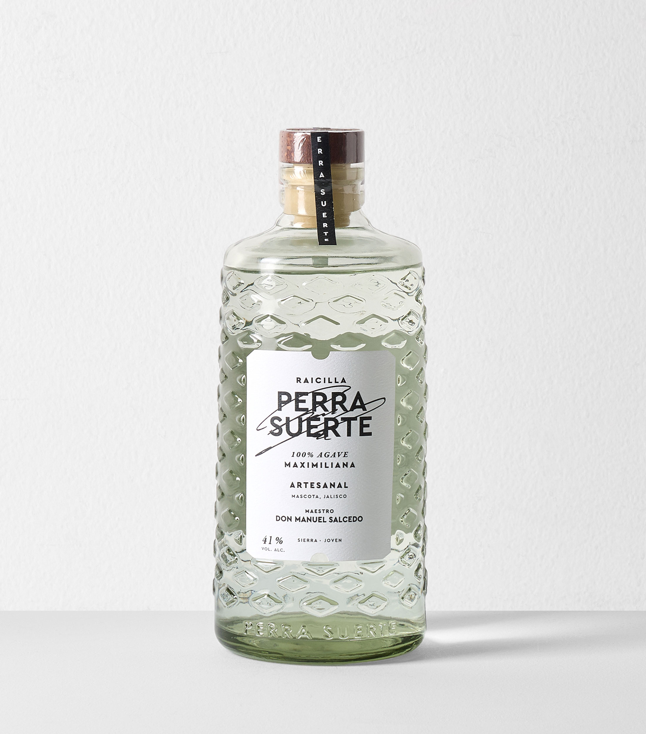 Raicilla Perra Suerte Maximiliana, 700 ml