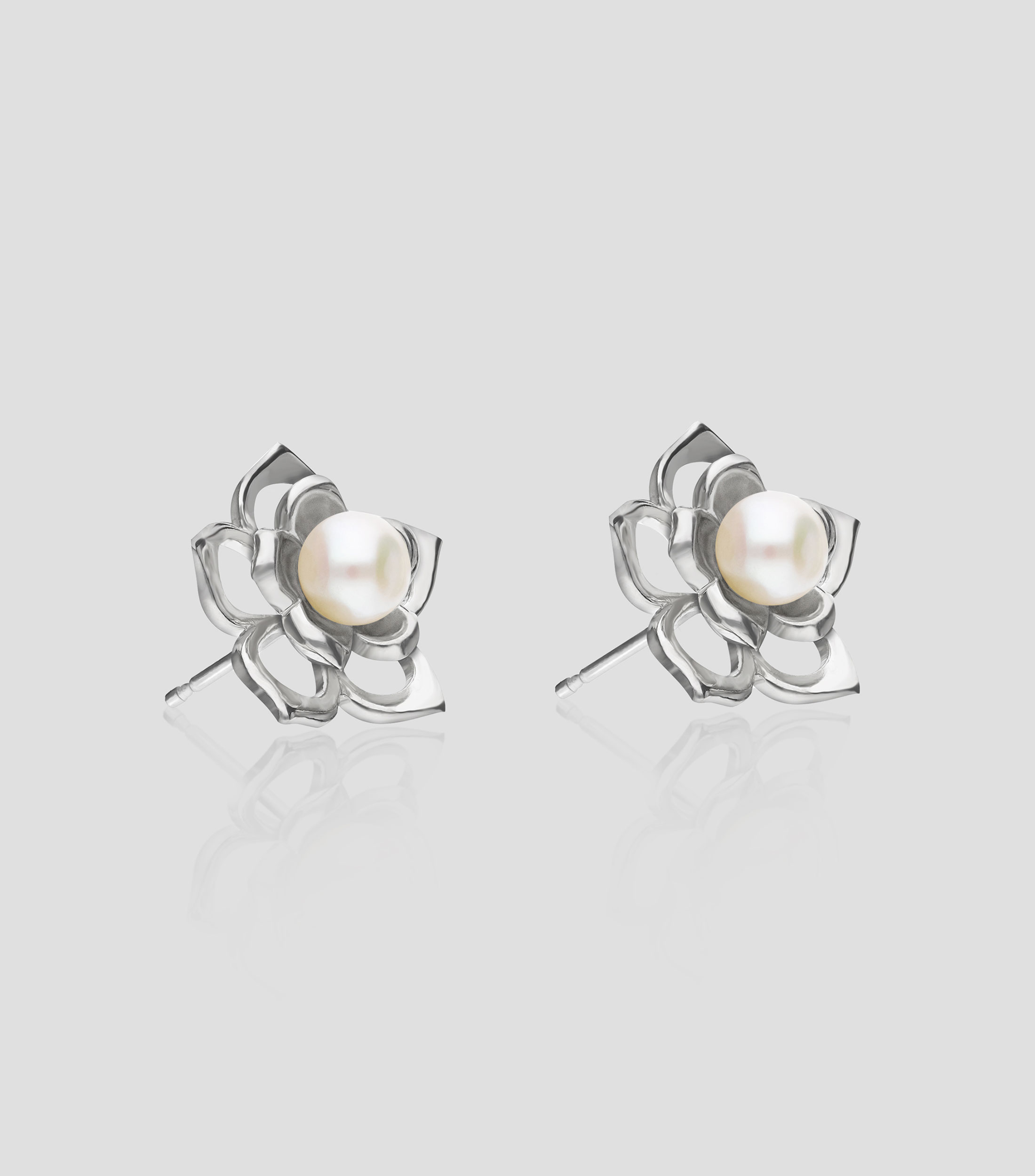 Broqueles Flor en plata .925 con perla Minis Mujer