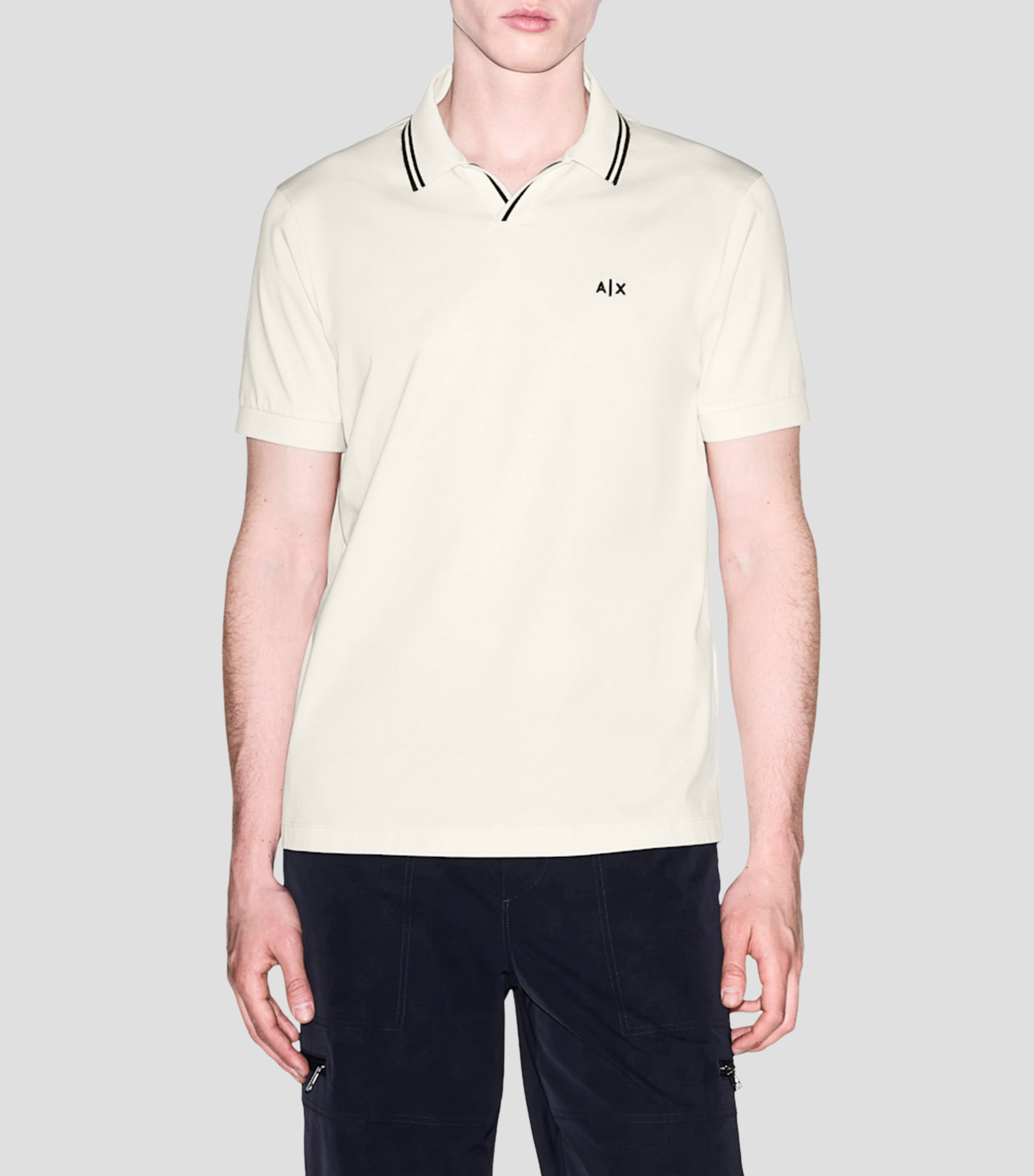 Playera tipo polo manga corta lisa Hombre