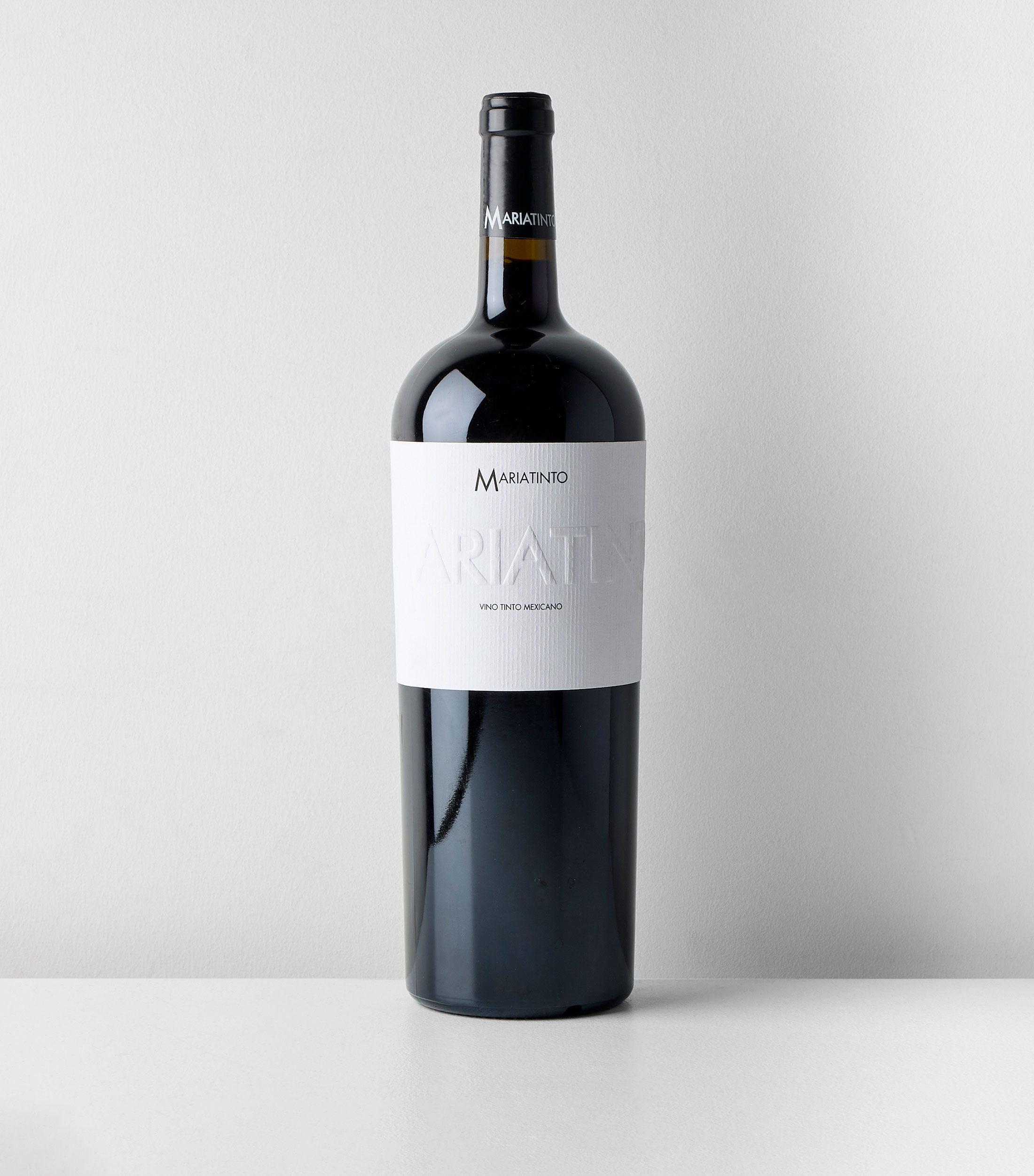 Vino tinto ensamble Mariatinto, México, 1.5 L