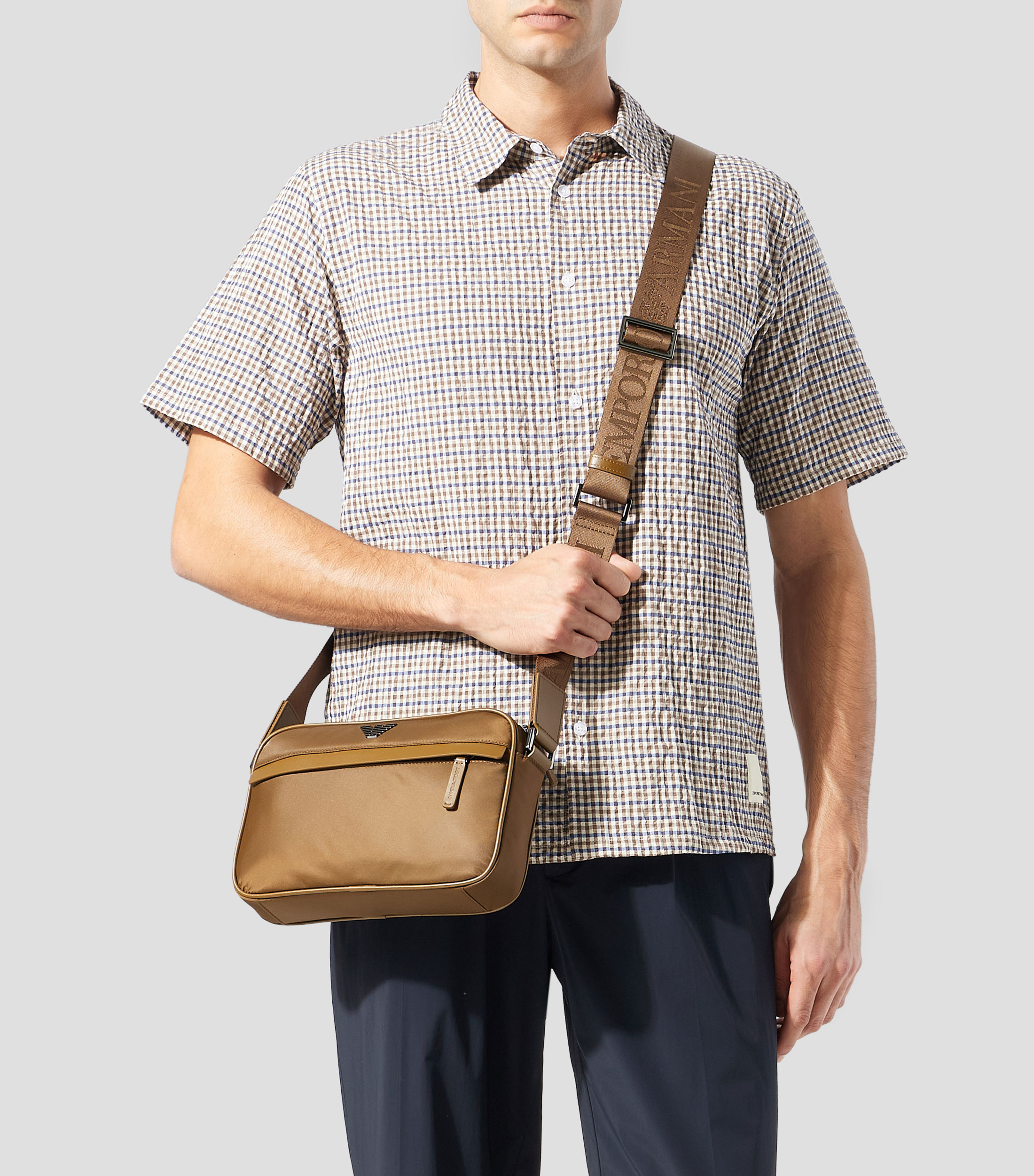 Bolso crossbody liso Hombre