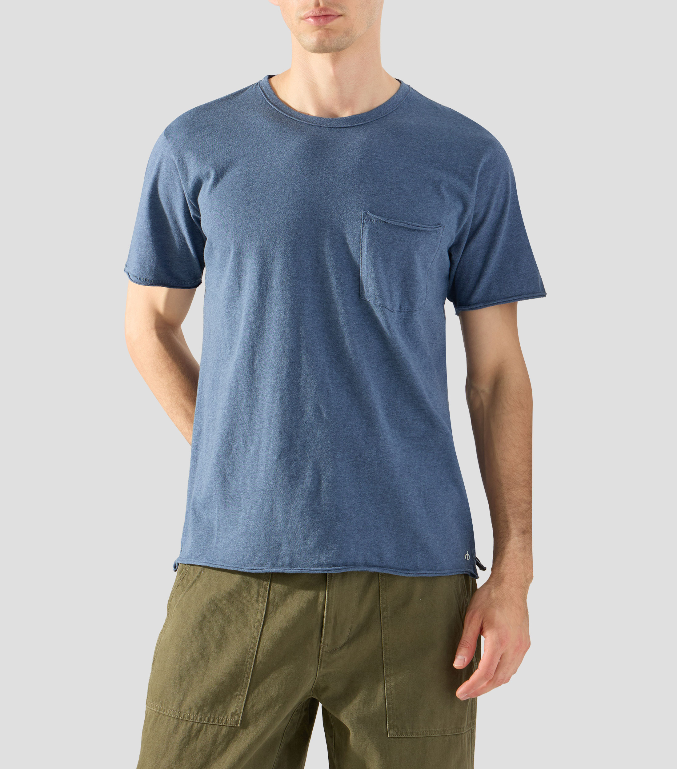 Playera de cuello redondo con manga corta lisa Hombre