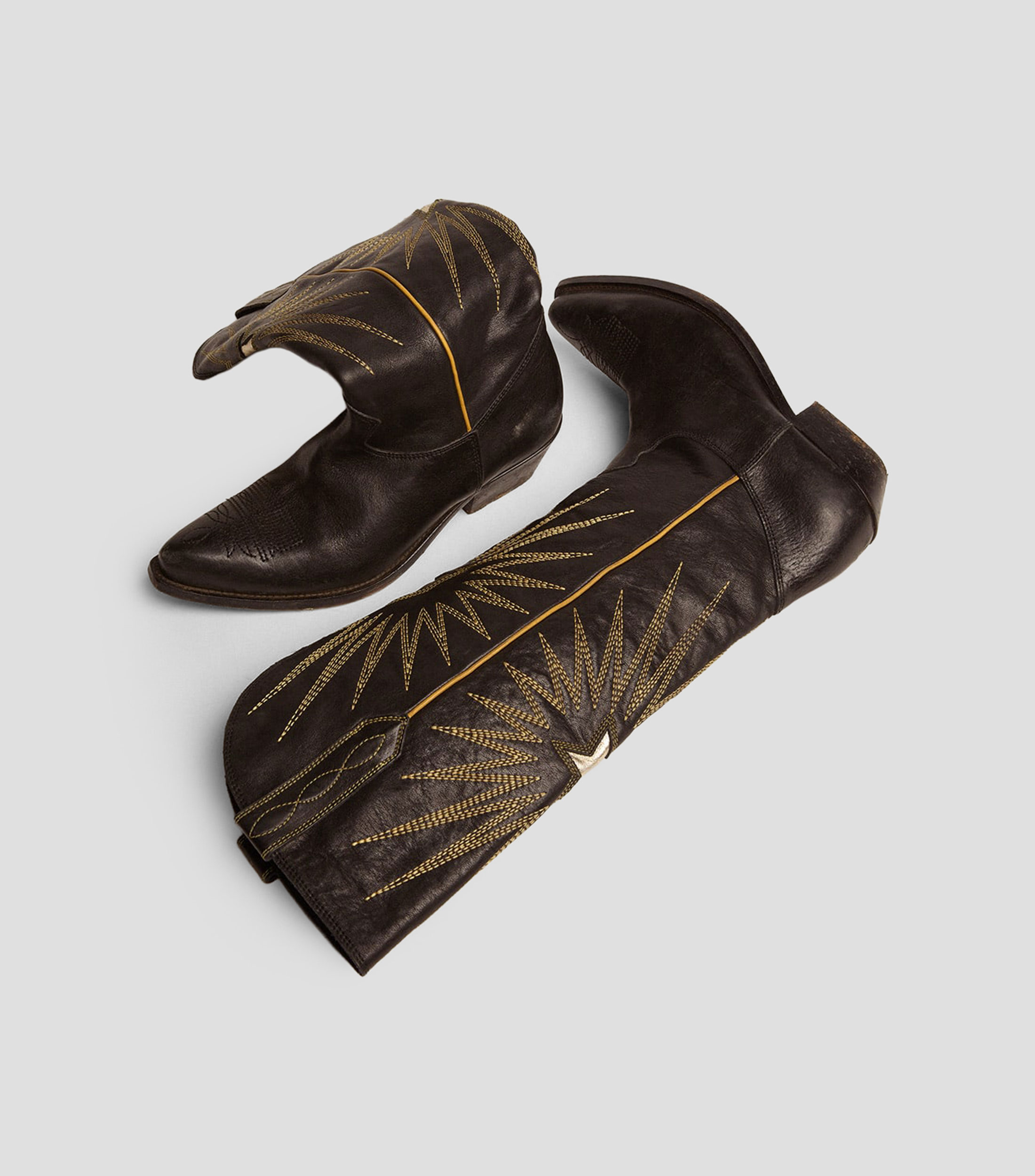 Botas vaqueras largas Wish Star en piel con tacón medio y ancho Mujer