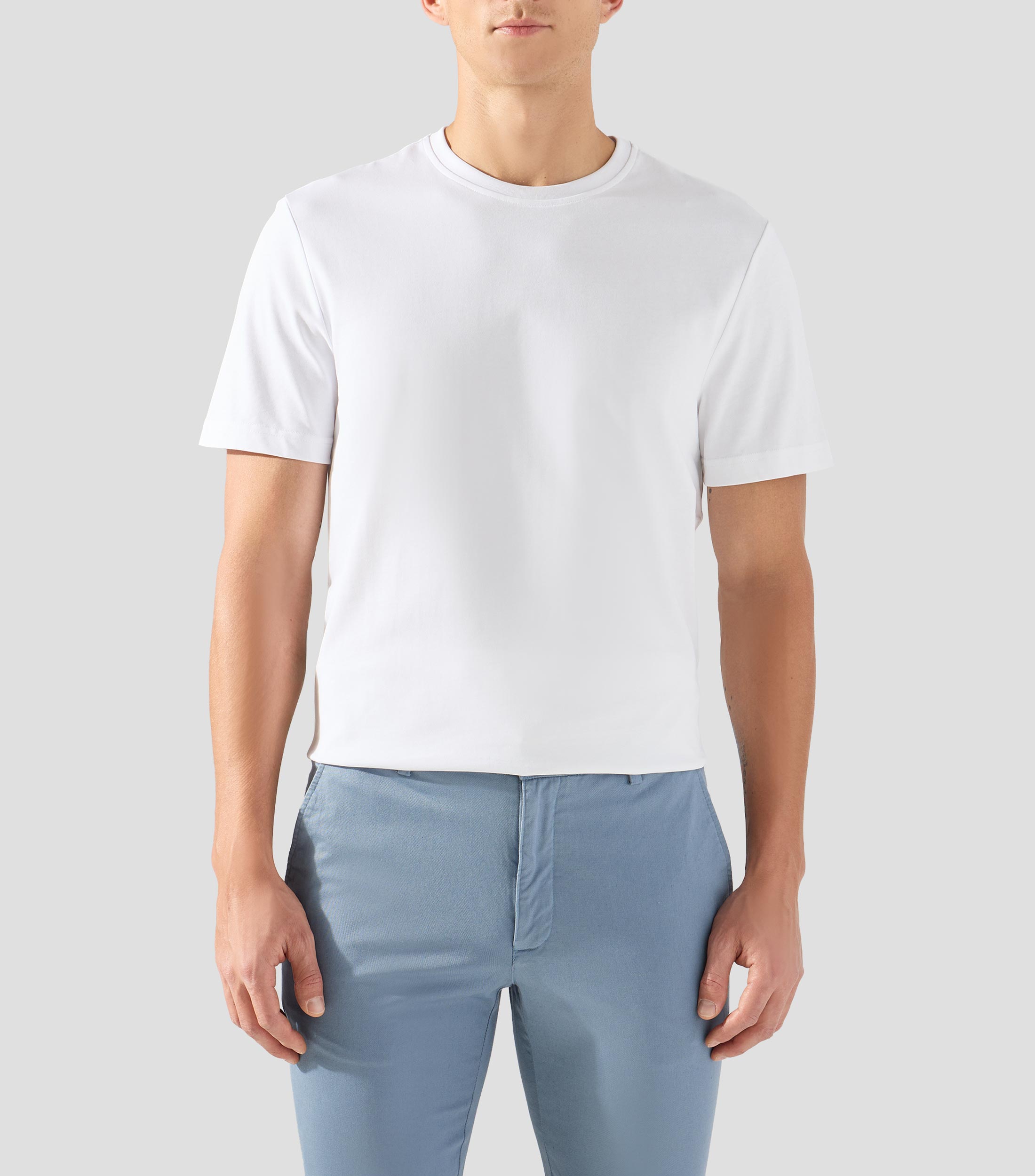 Playera de cuello redondo con manga corta lisa Hombre
