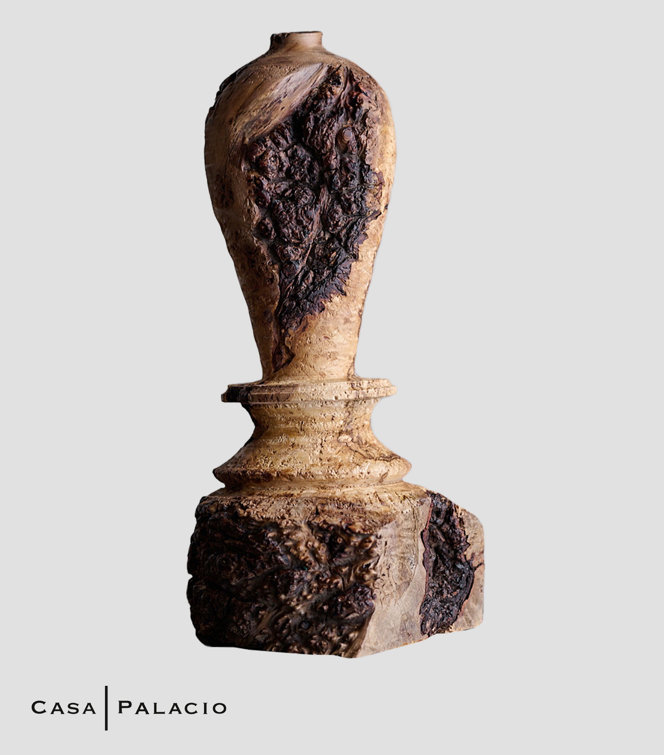 Figura Decorativa Ichicawa en Madera
