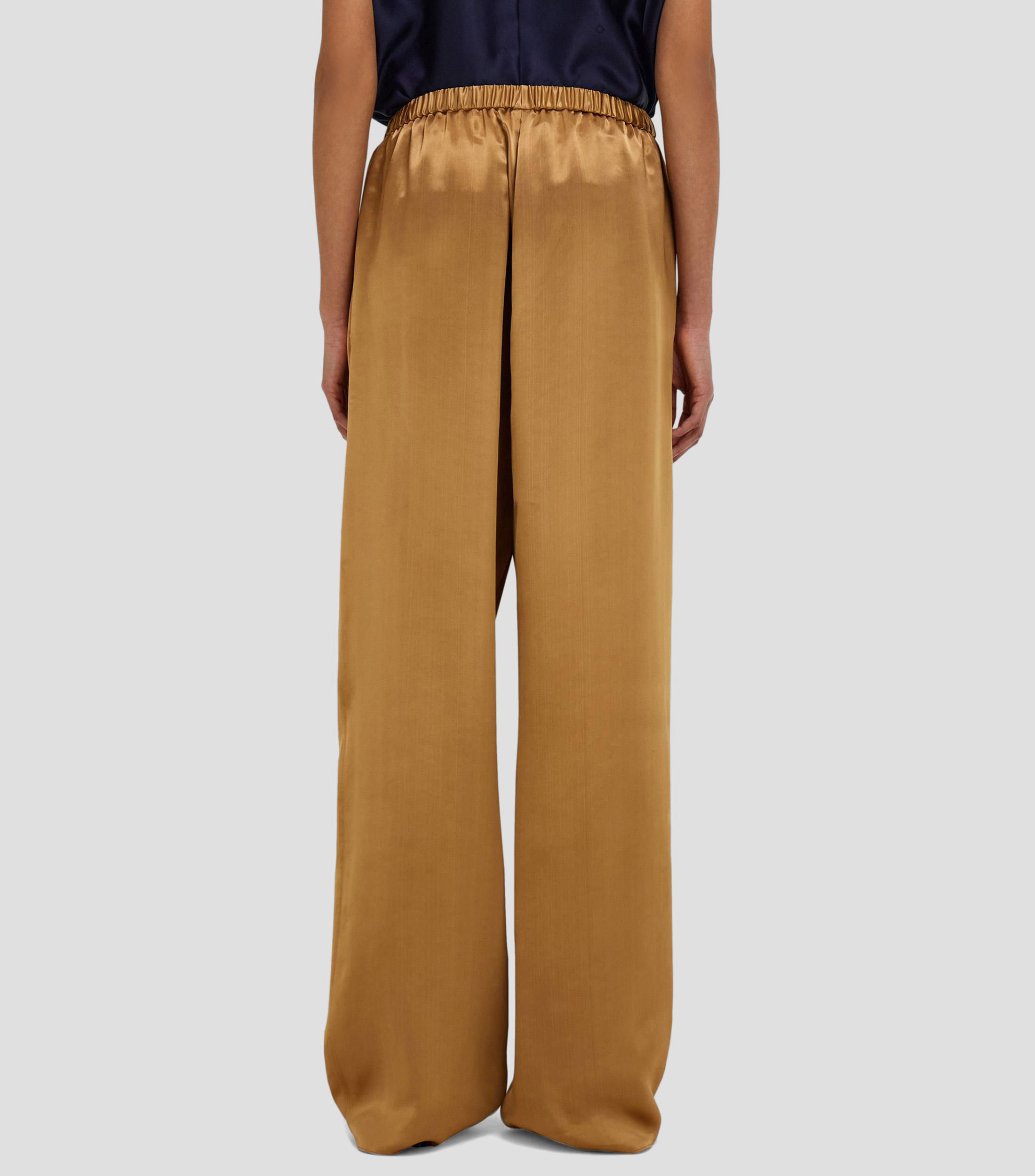 Pantalónes fluidos Mujer