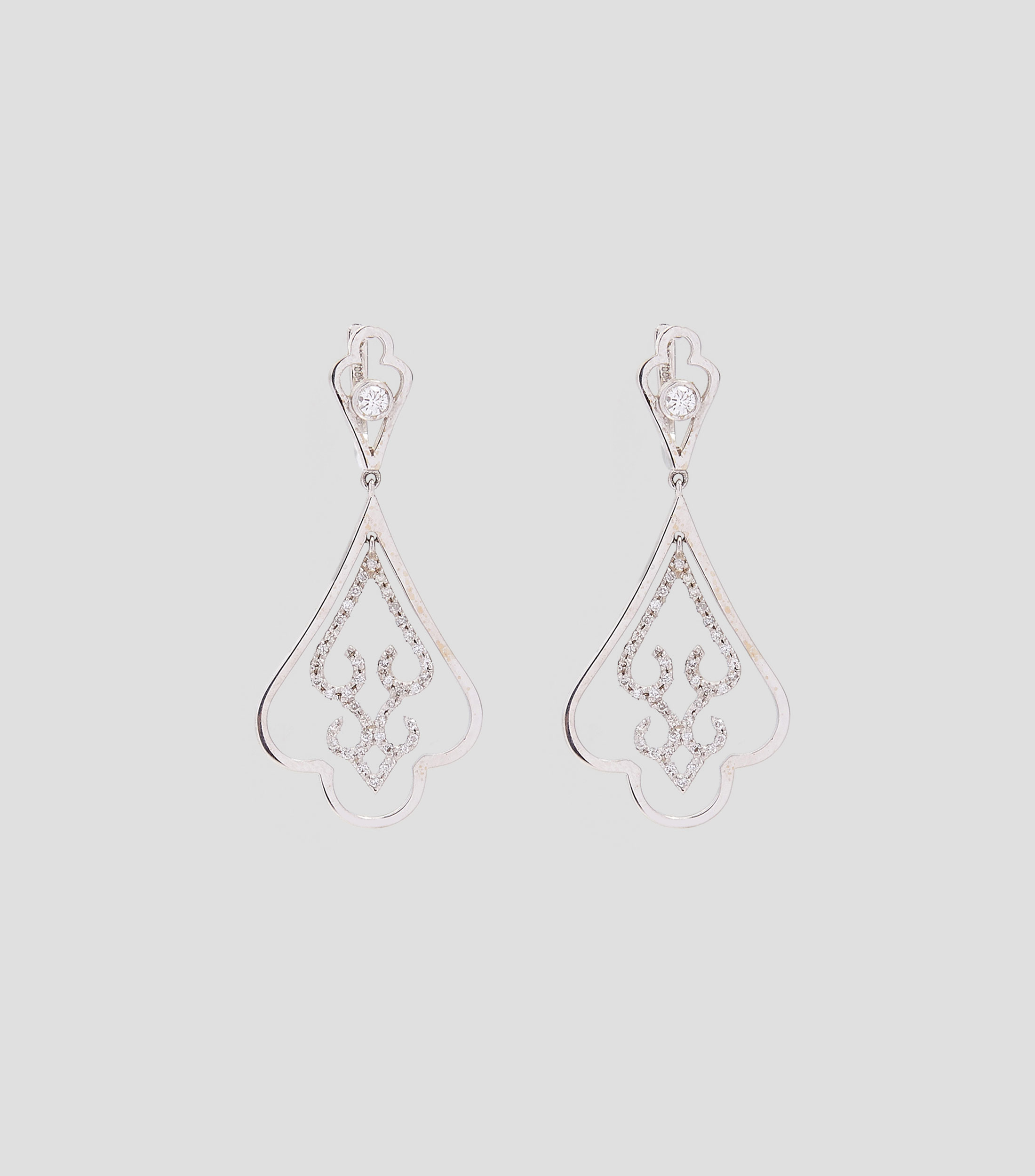 Aretes en oro blanco de 14 Kts Mujer