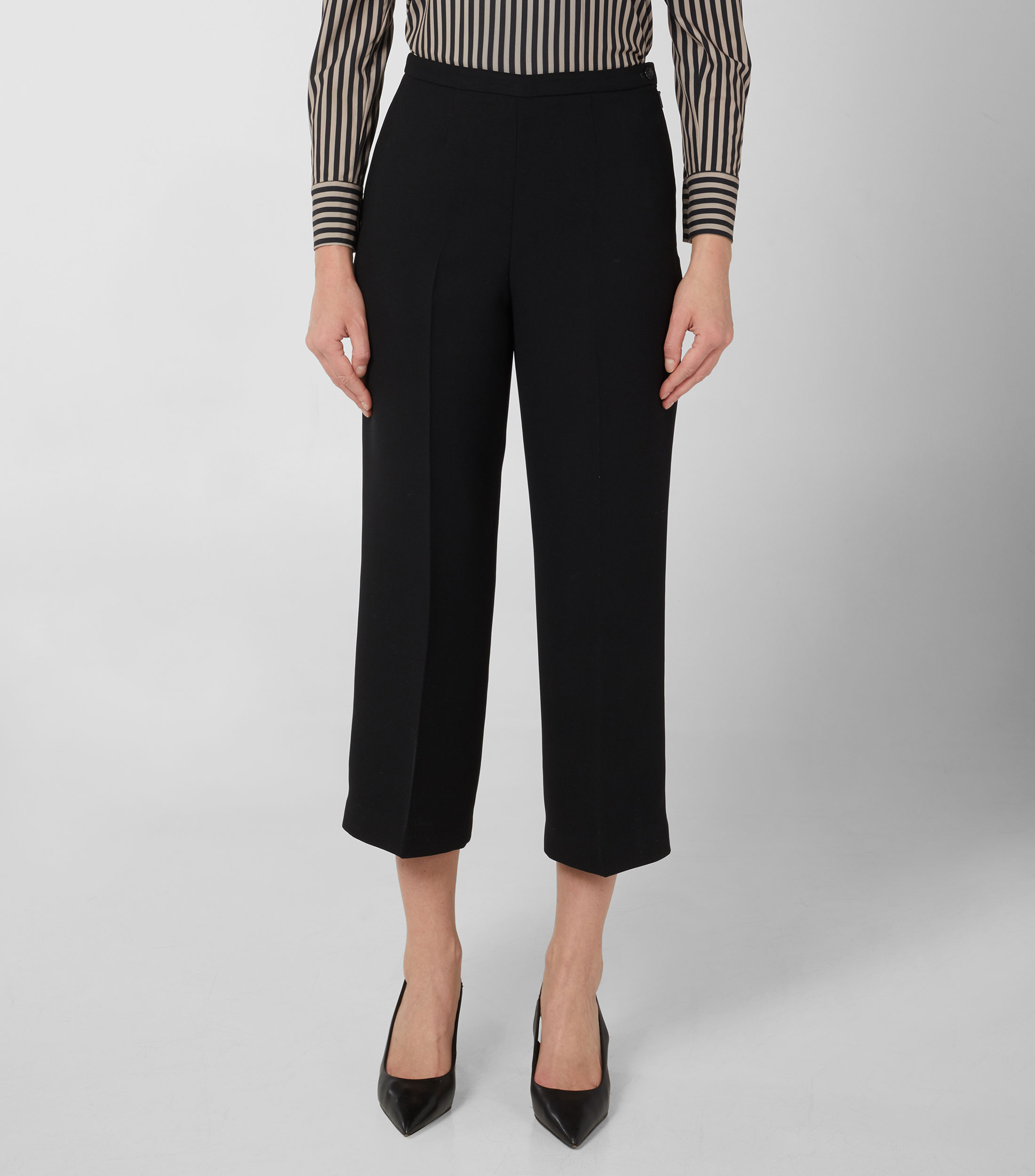 Pantalon Capri Blanc Madonna - Taille S (small) - Occasion En Très Bon état