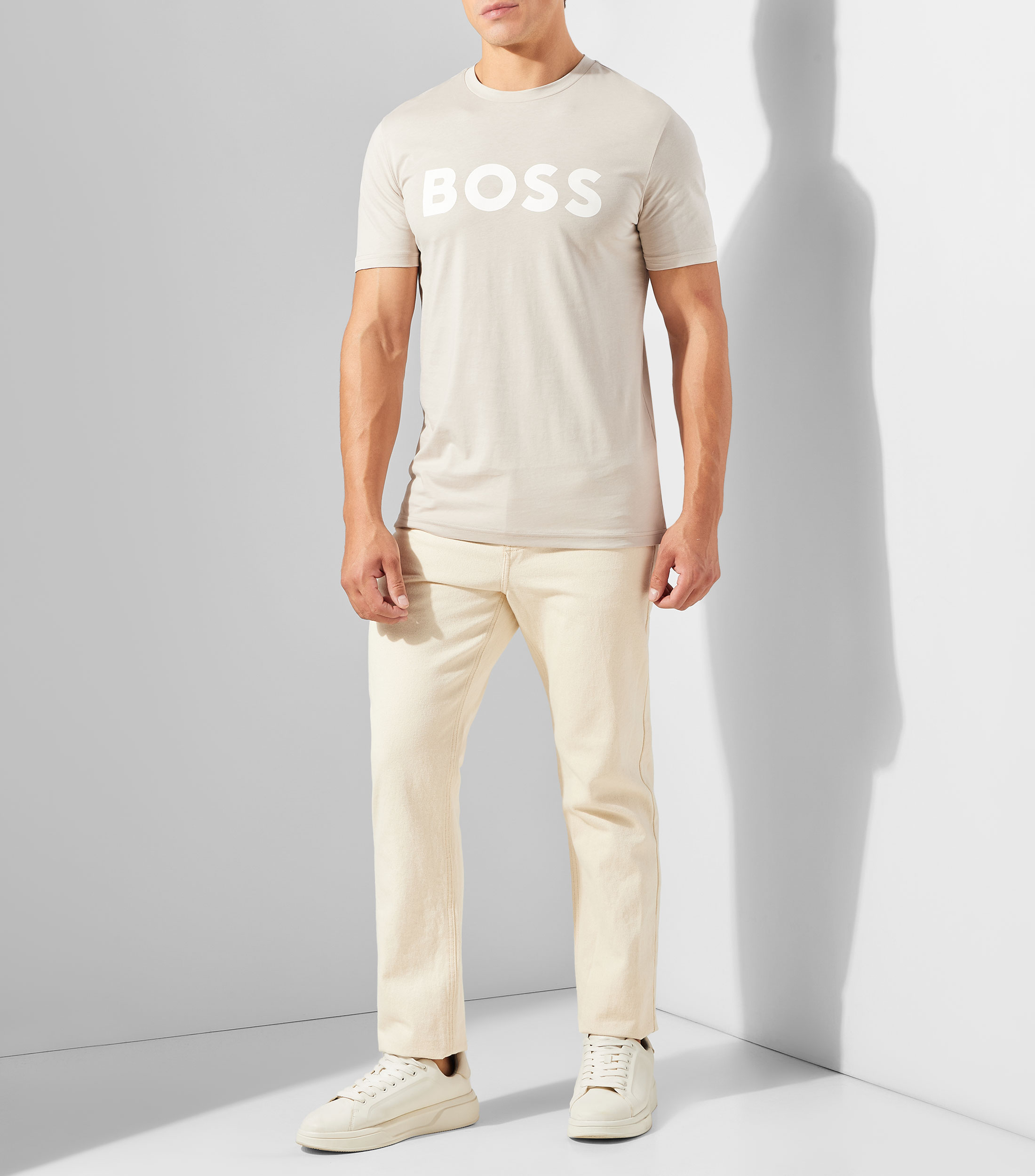 Playera cuello redondo manga corta estampada Hombre