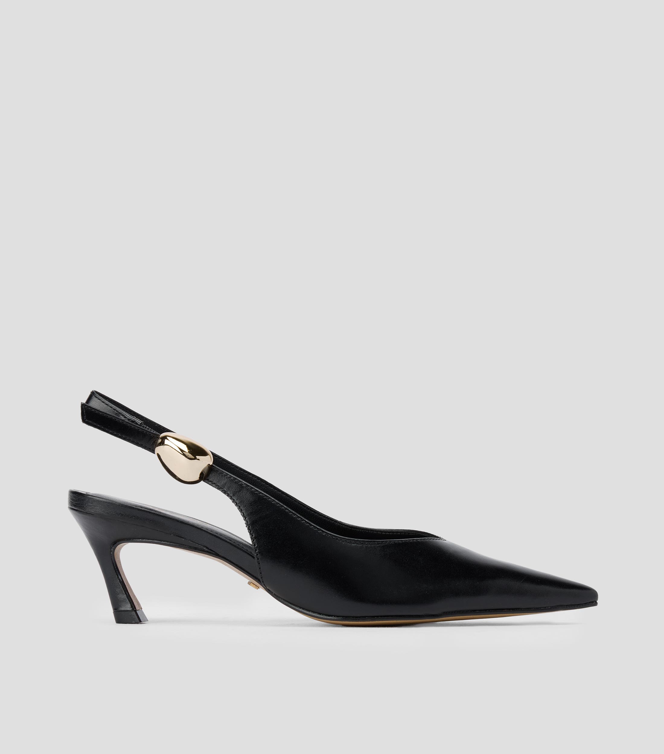 Zapatillas tacón mediano de aguja en piel Mujer