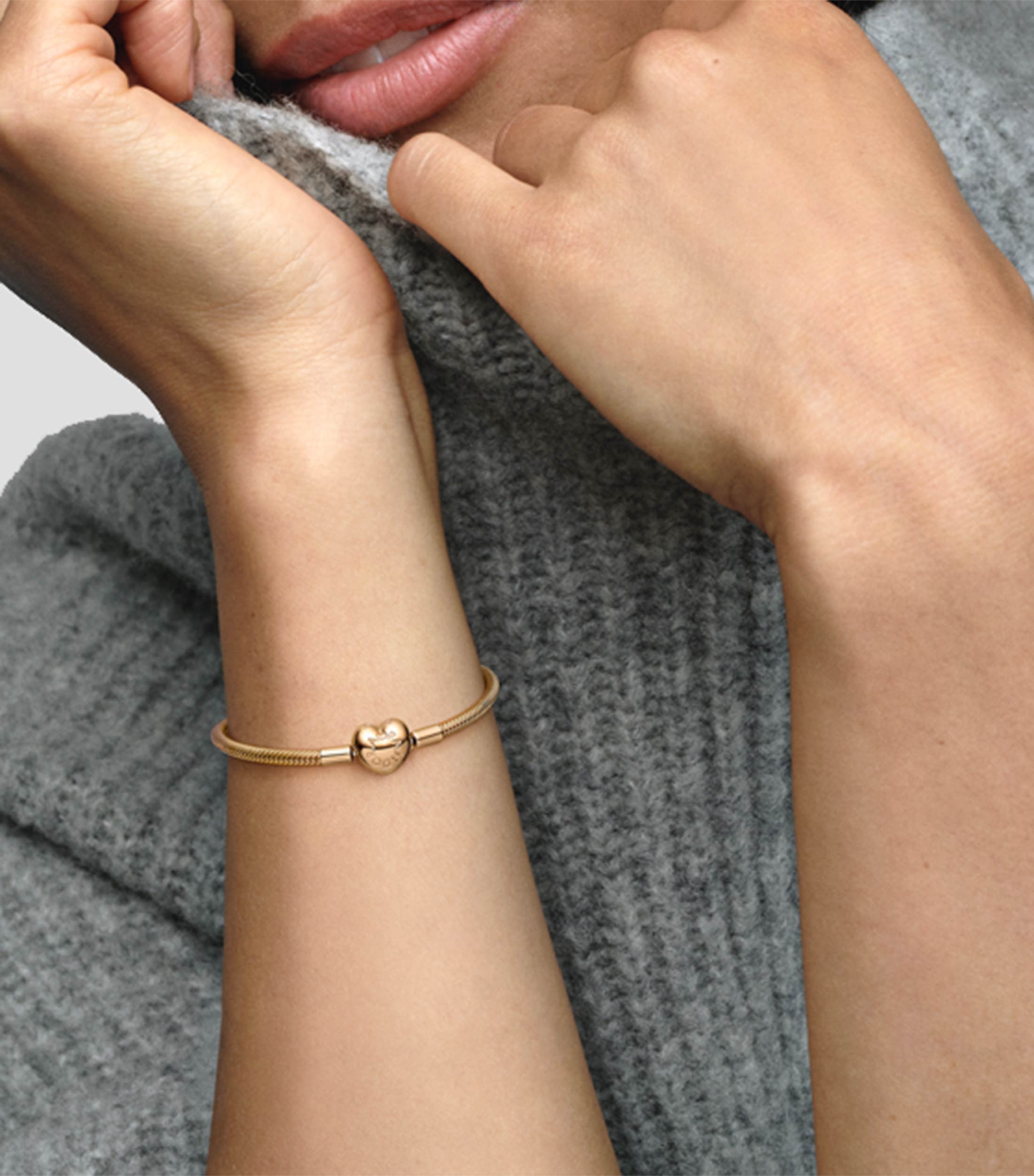 Brazalete Heart Clasp Mujer