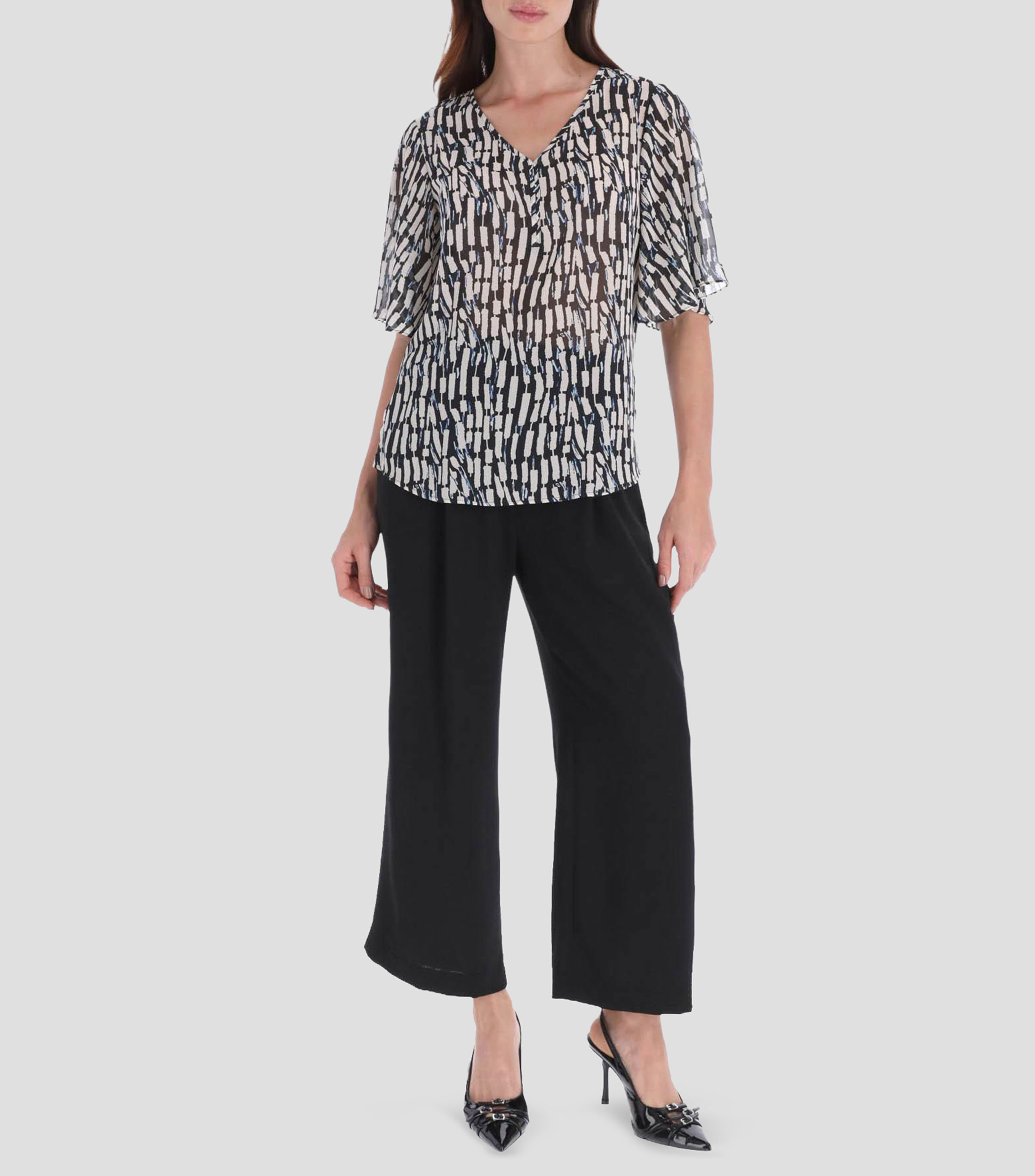 Blusa estampada manga corta Mujer