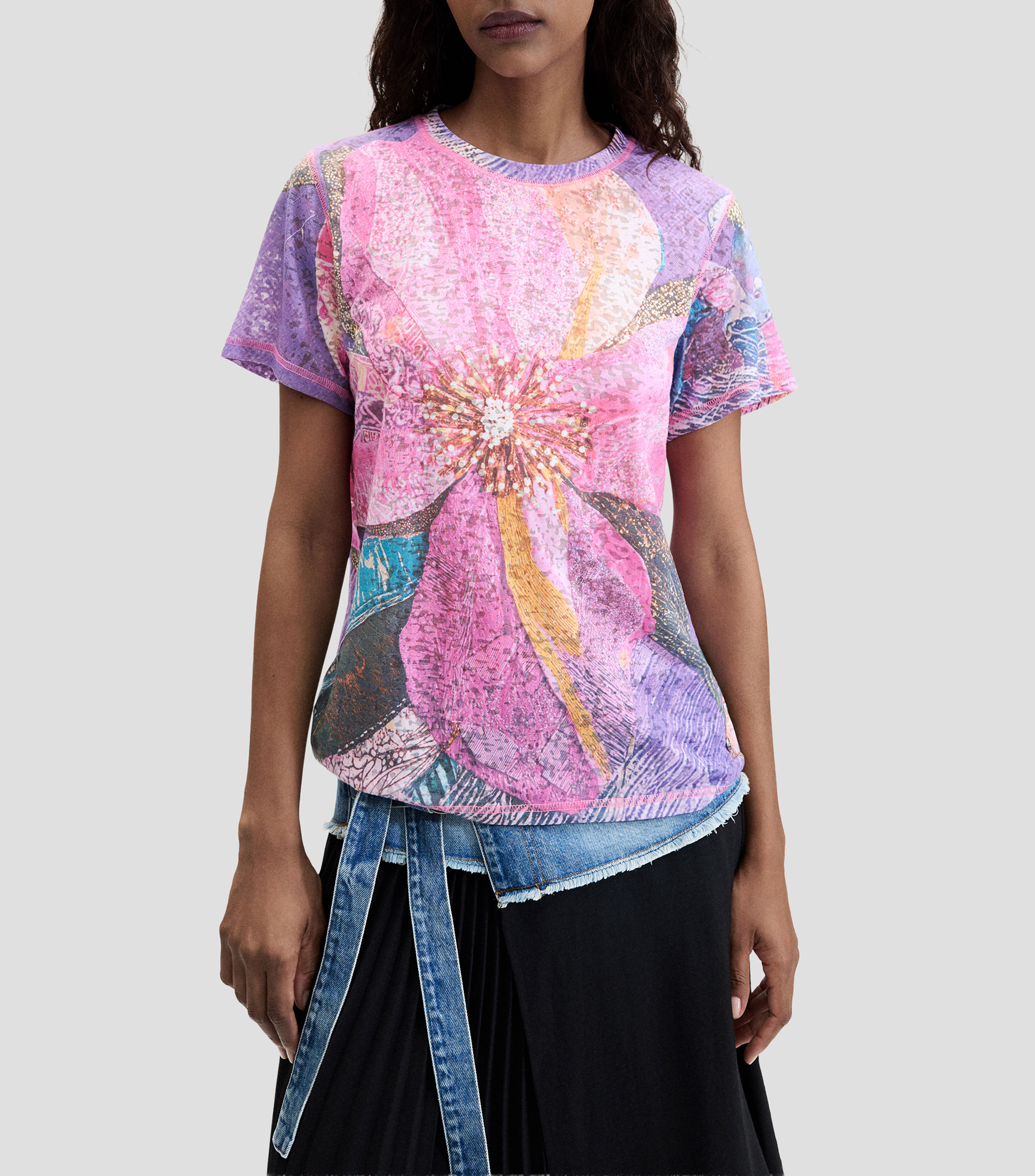 Playera Estampada Flores