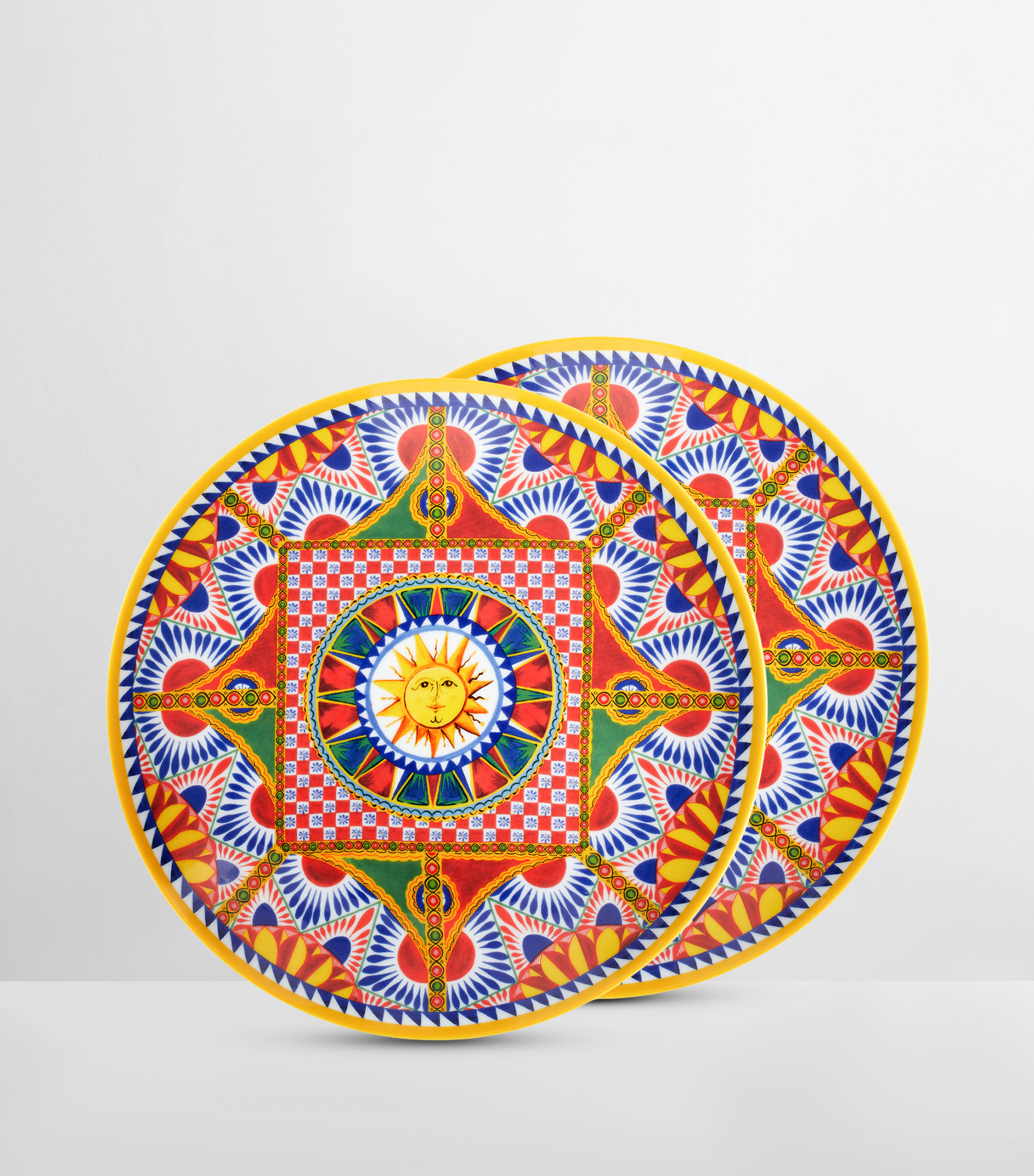 Set 2 platos llanos Carreto Sole pintado