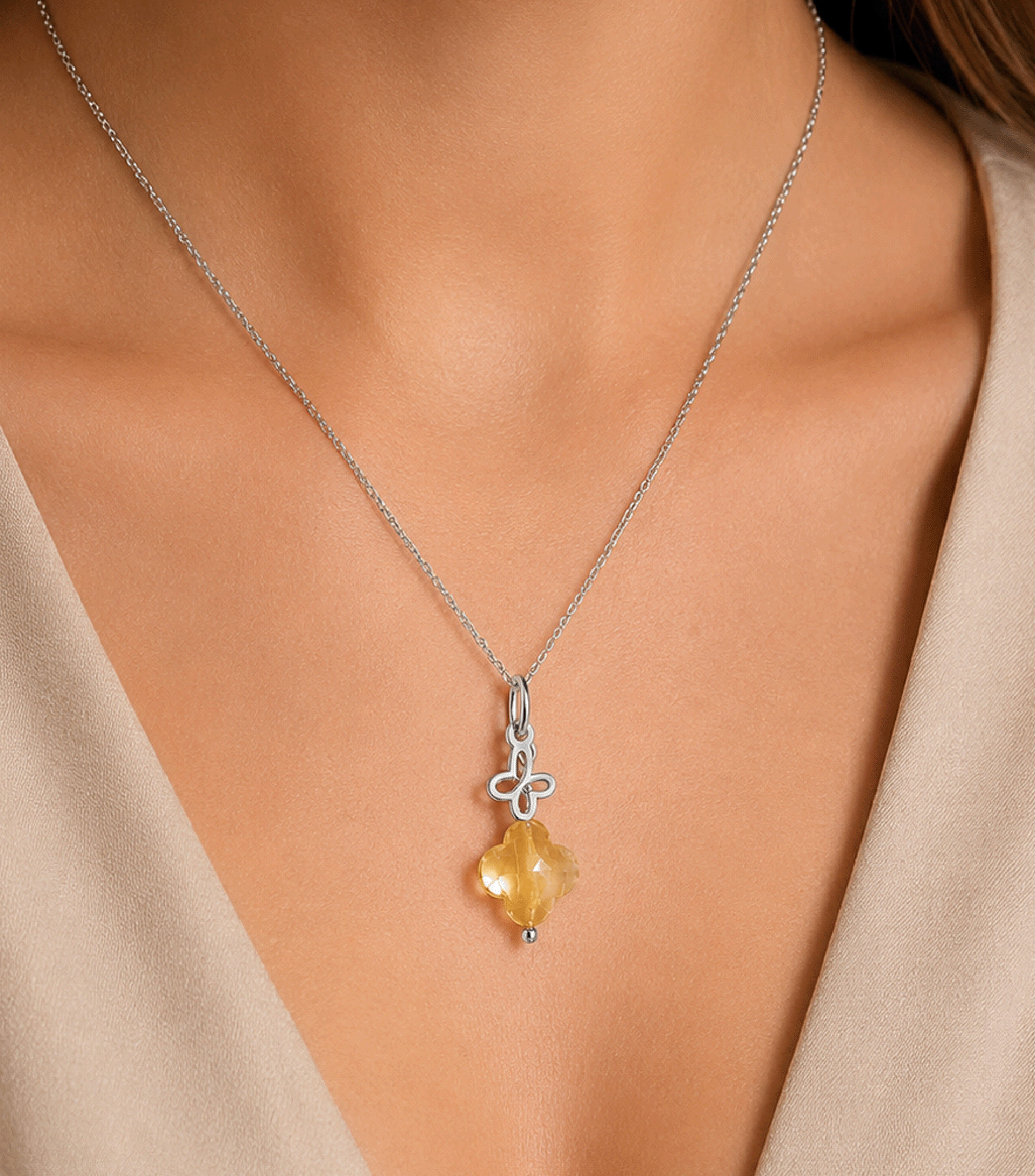 Dije en Plata .925 Mariposa Mujer