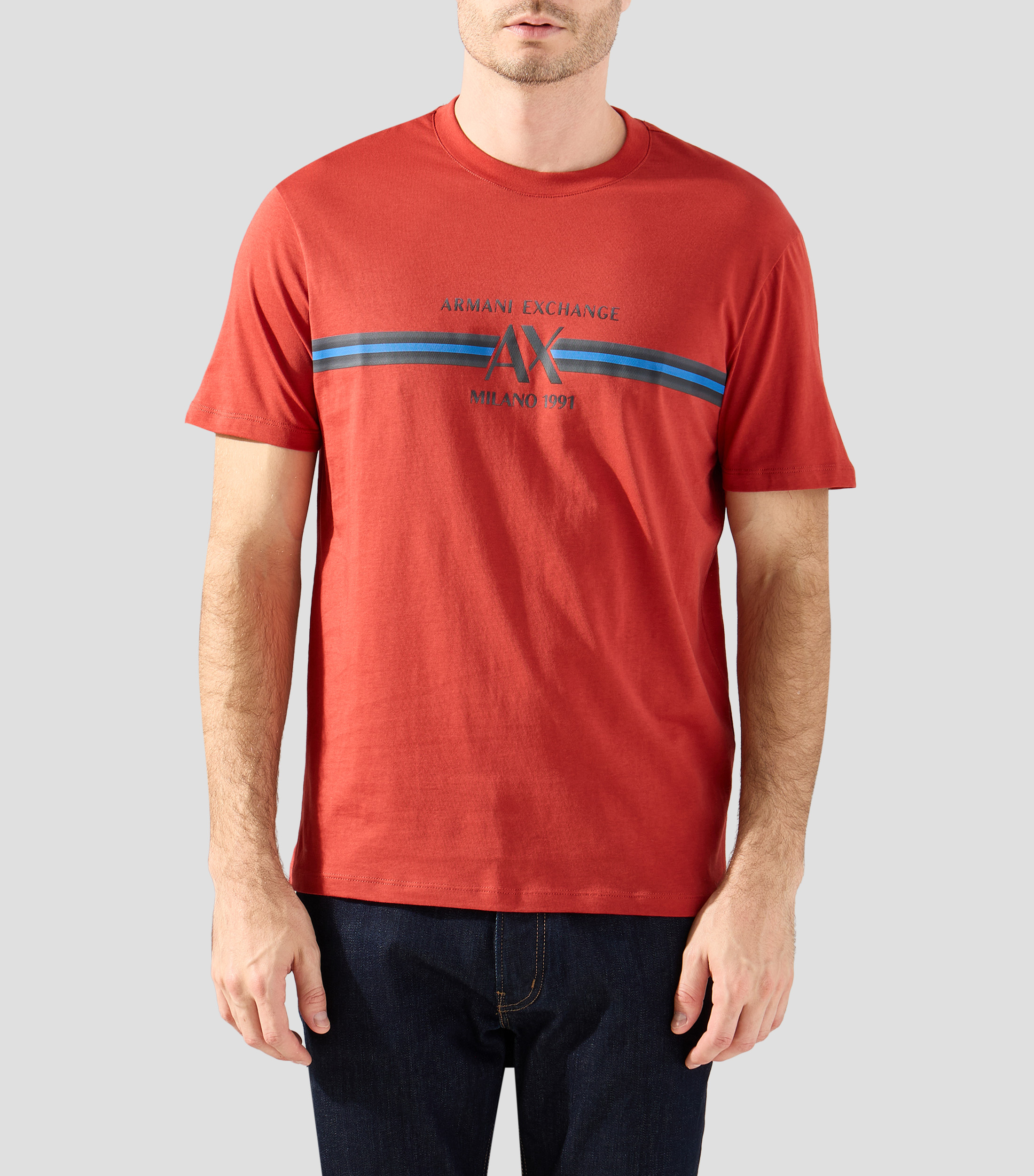 Playera cuello redondo manga corta estampada Hombre