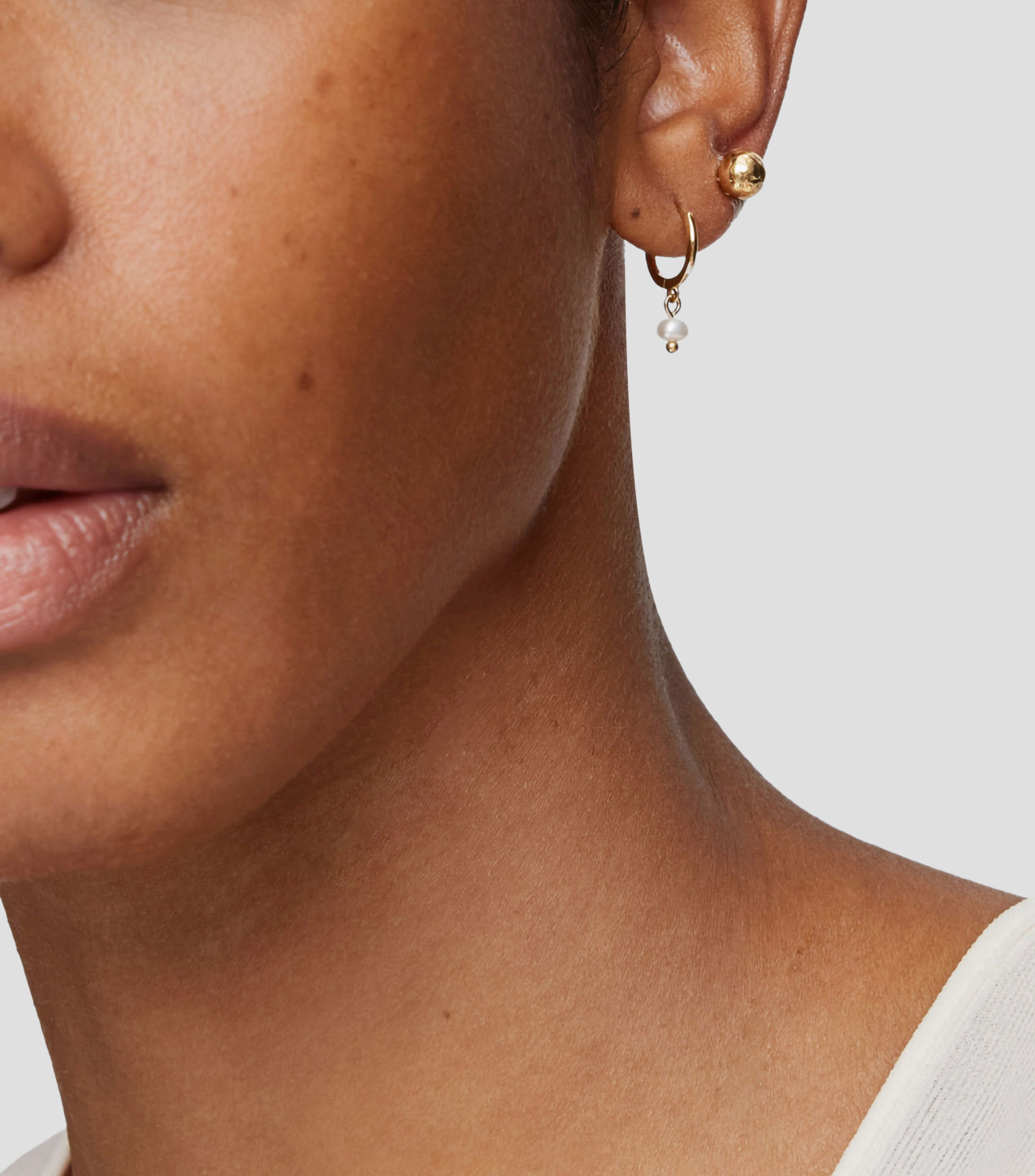 Aretes de aro cortos y perlas cultivadas Mujer