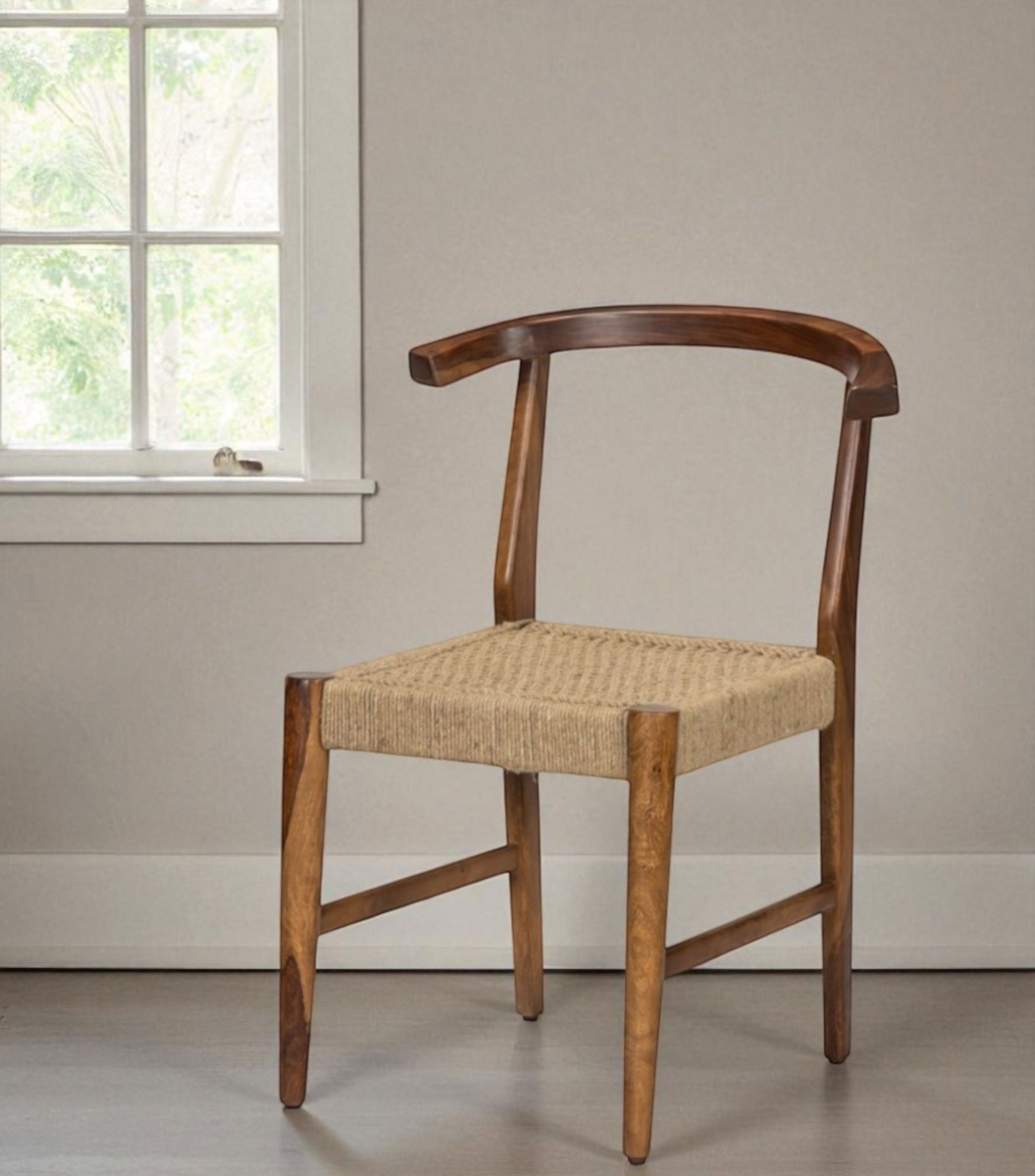 Silla en madera natural