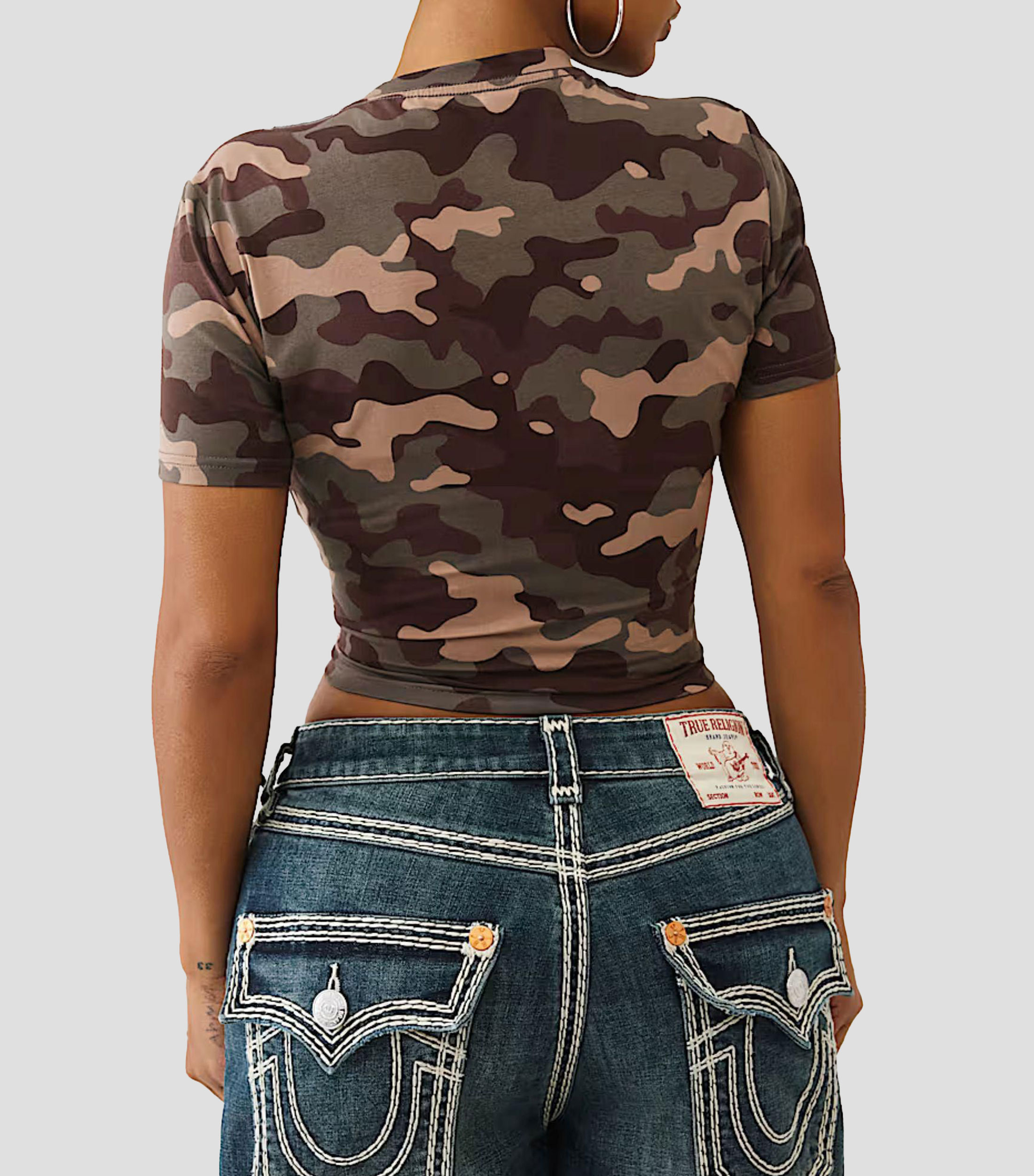 Playera cuello redondo manga corta estampada Mujer