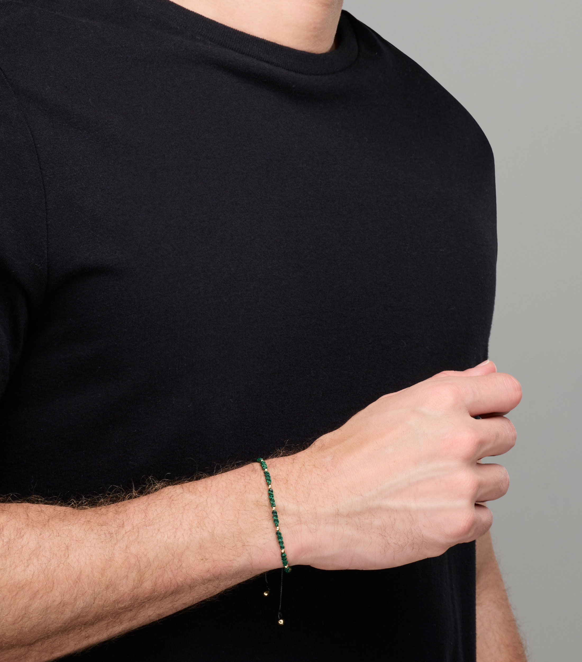 Pulsera tejida con bolitas Hombre
