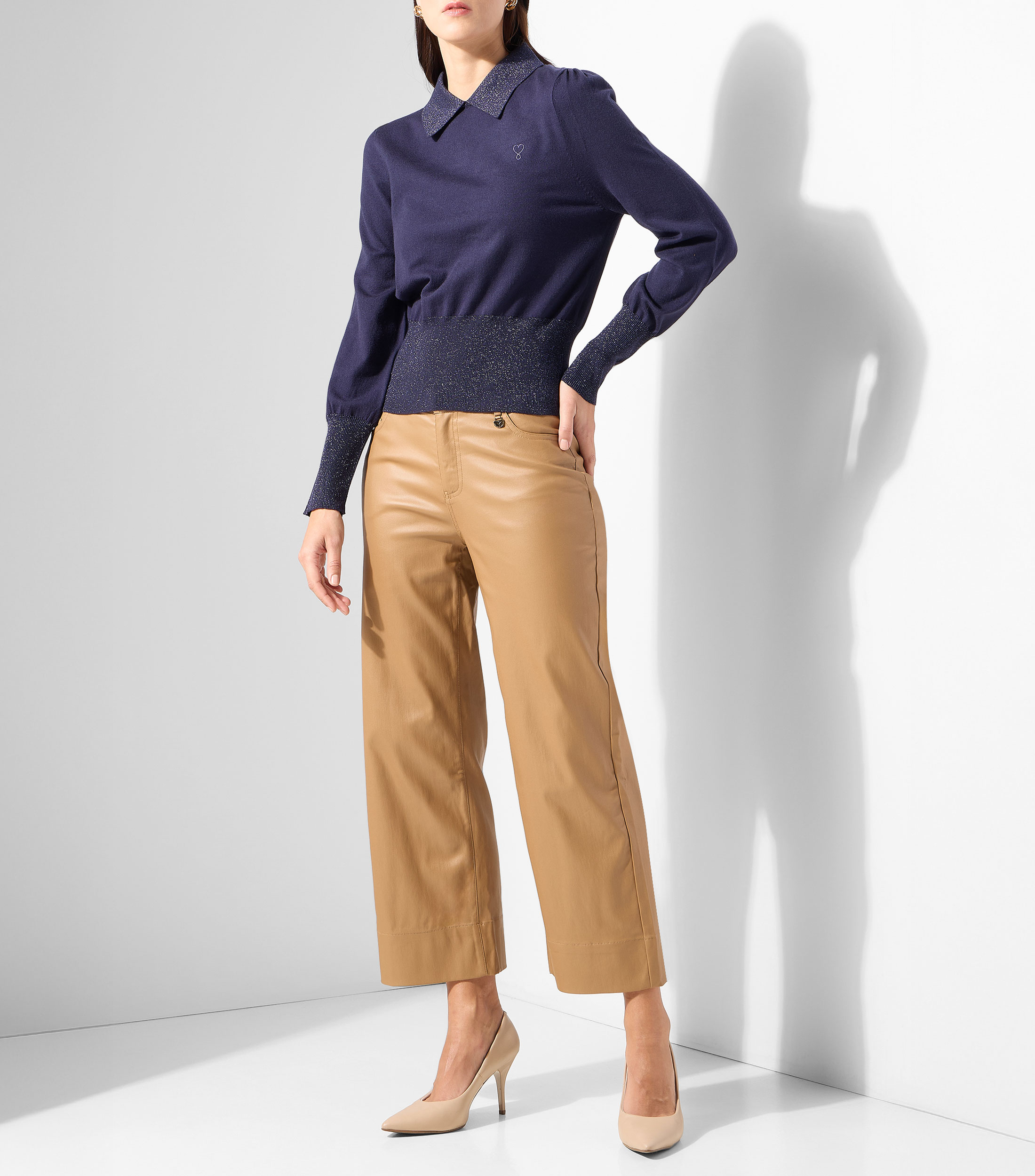 Suéter cuello camisero Mujer