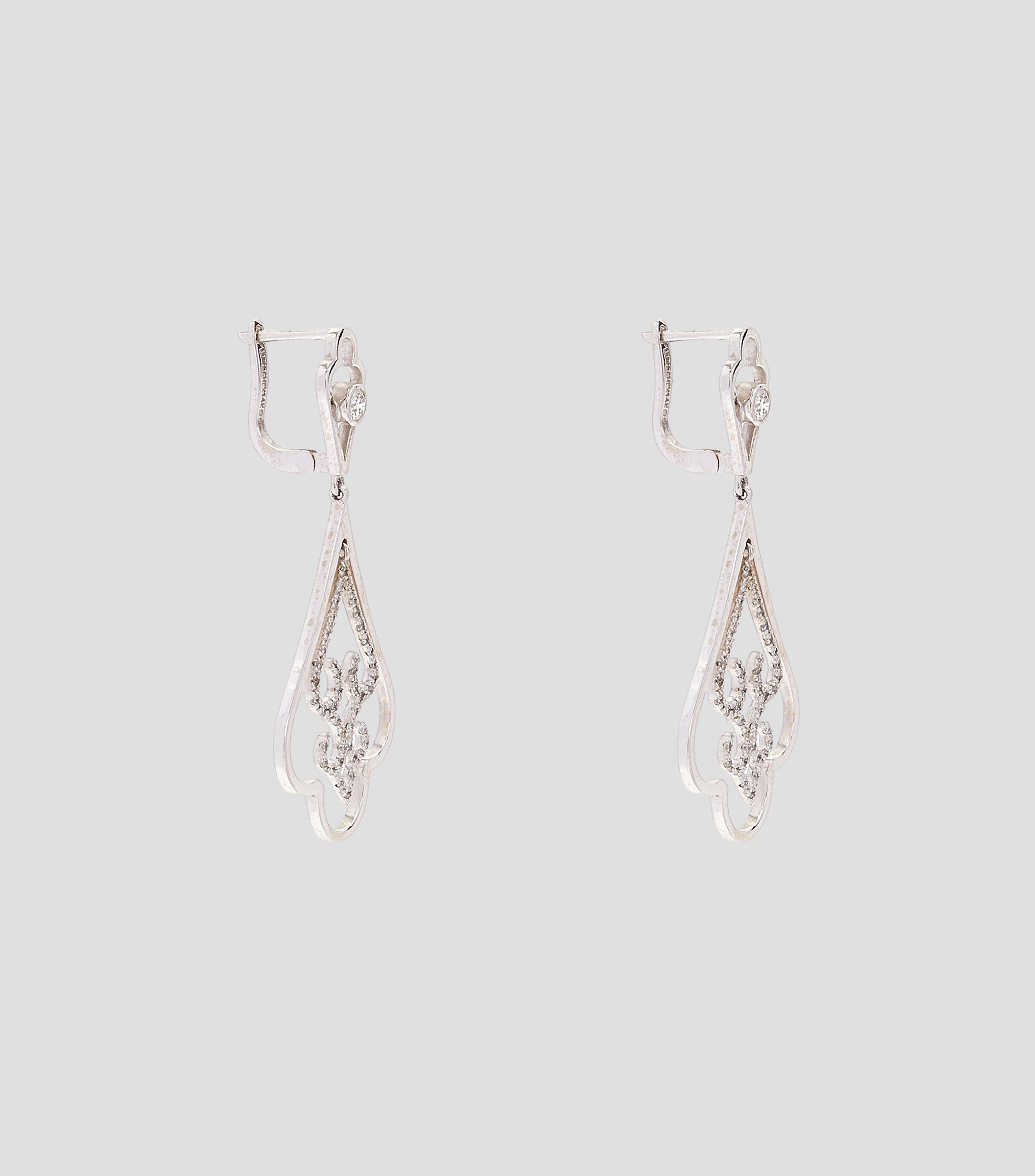 Aretes en oro blanco de 14 Kts Mujer