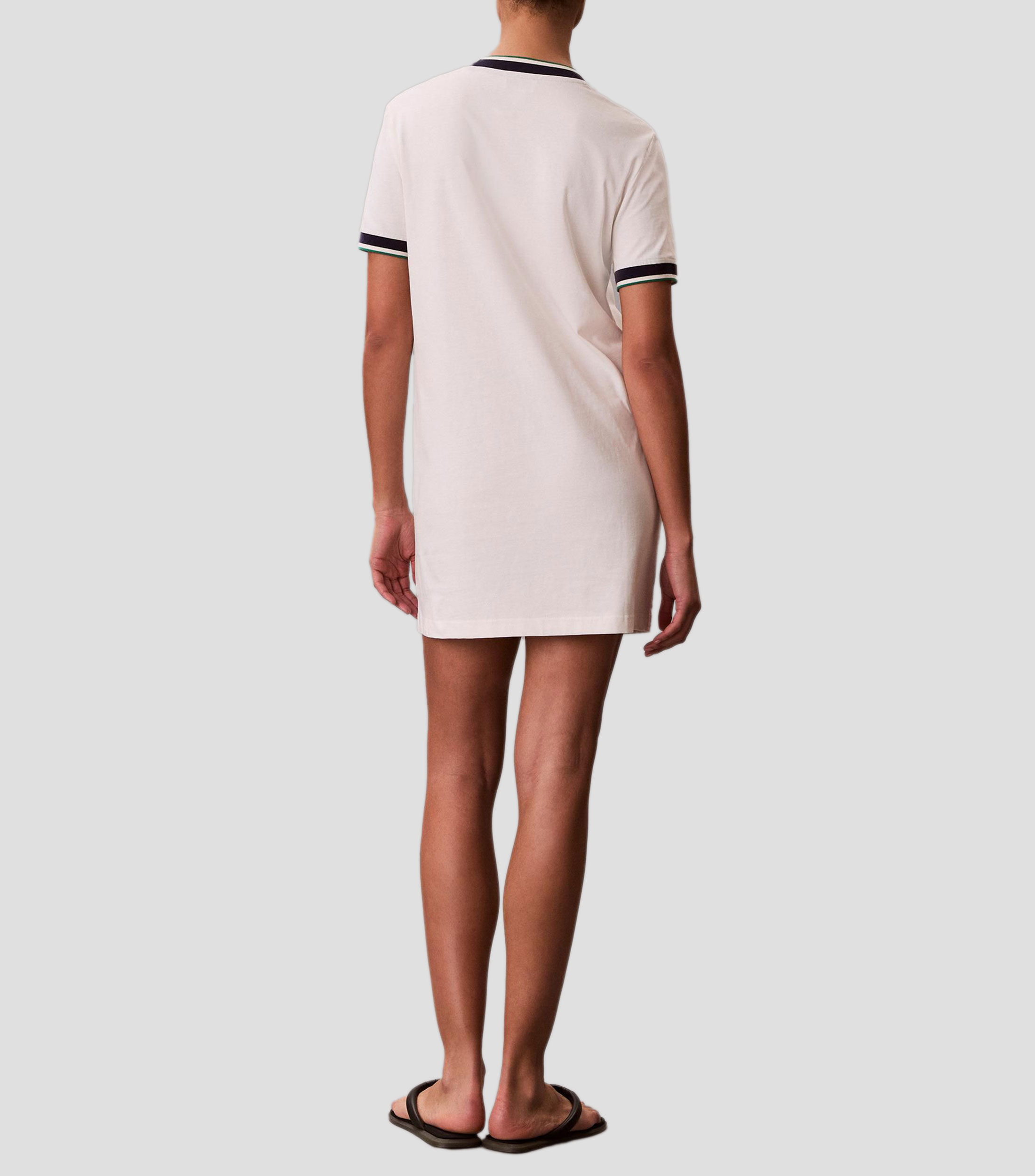 Vestido corto liso Mujer