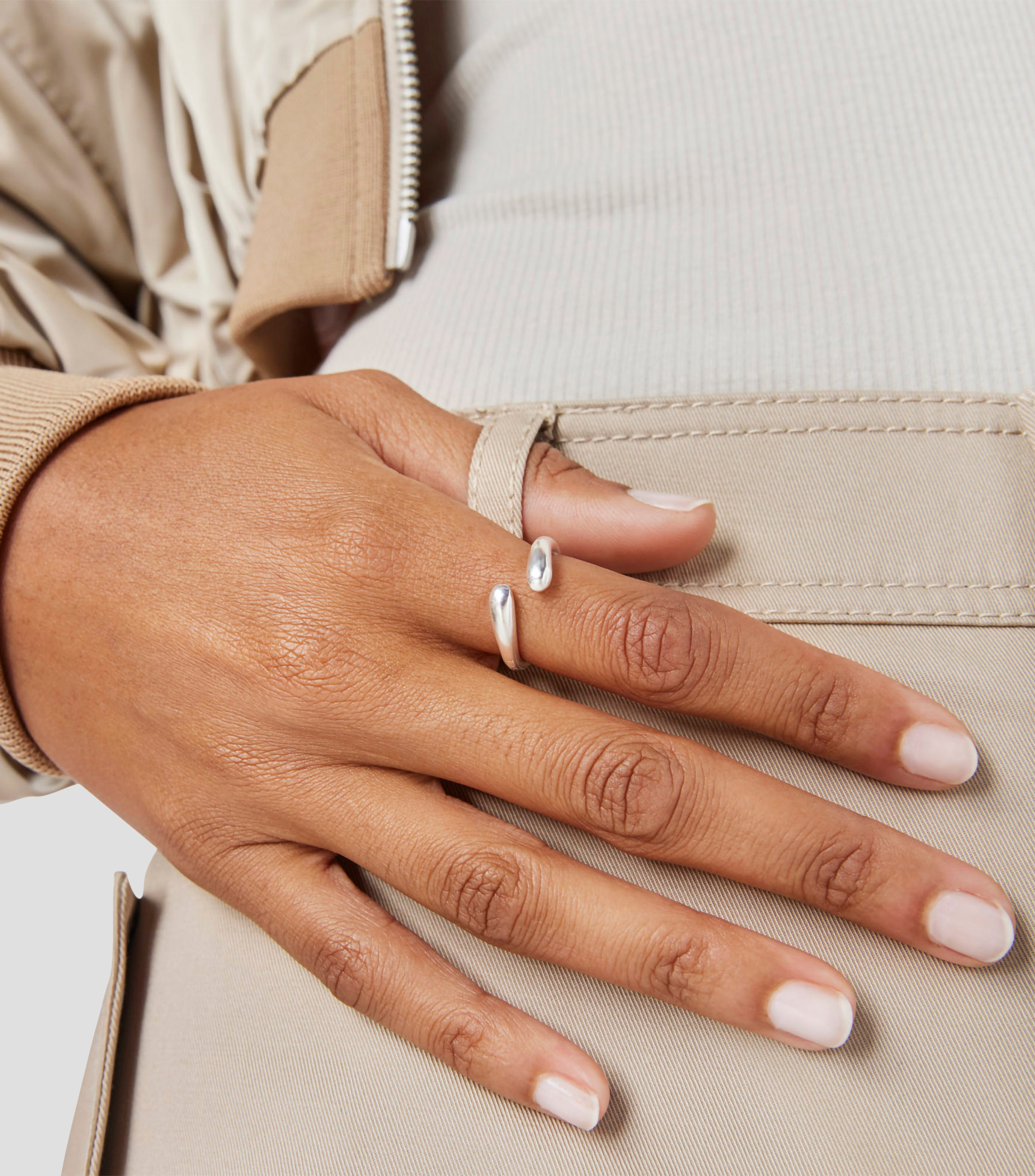 Anillo abierto en plata Mujer