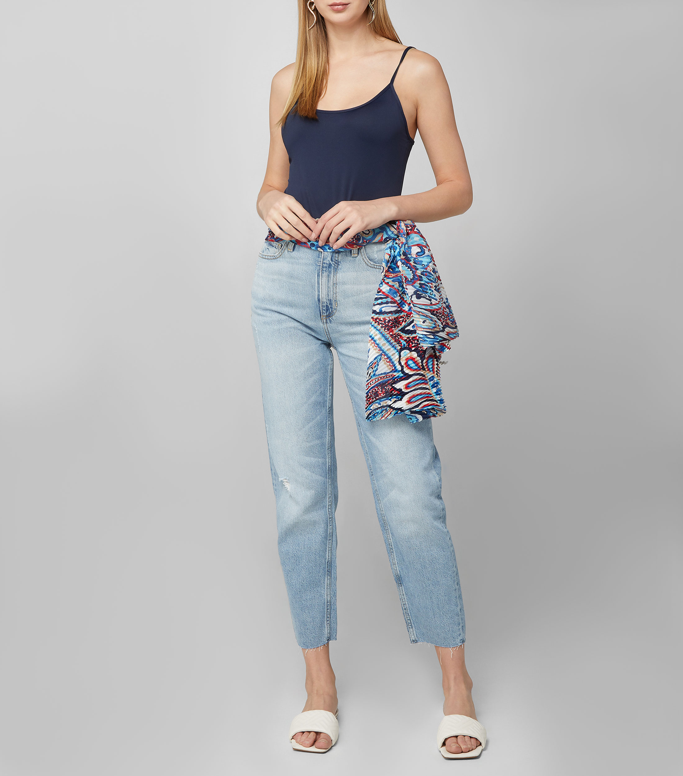 Jeans de corte mom Mujer