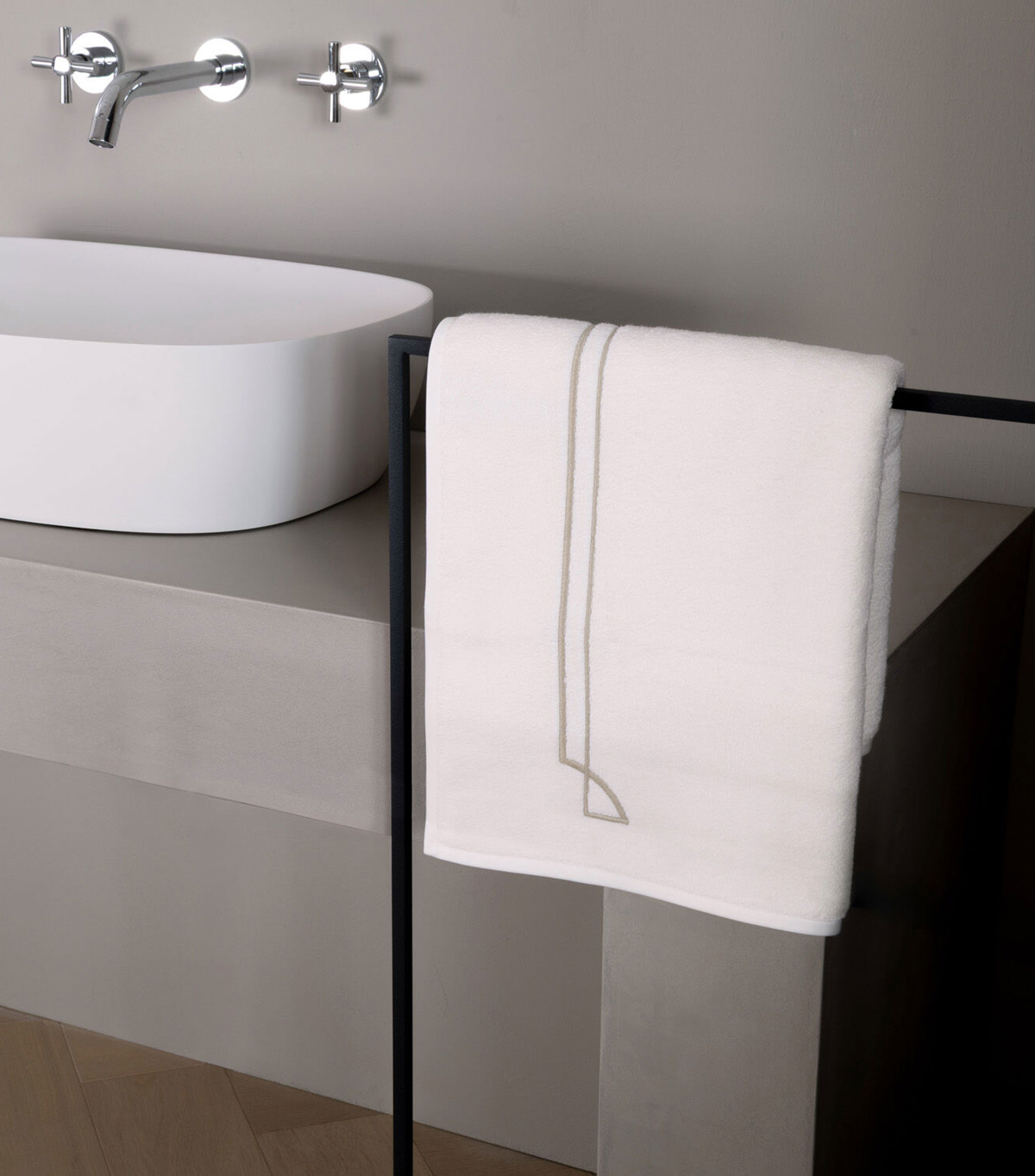 Toalla de medio baño Layering blanco