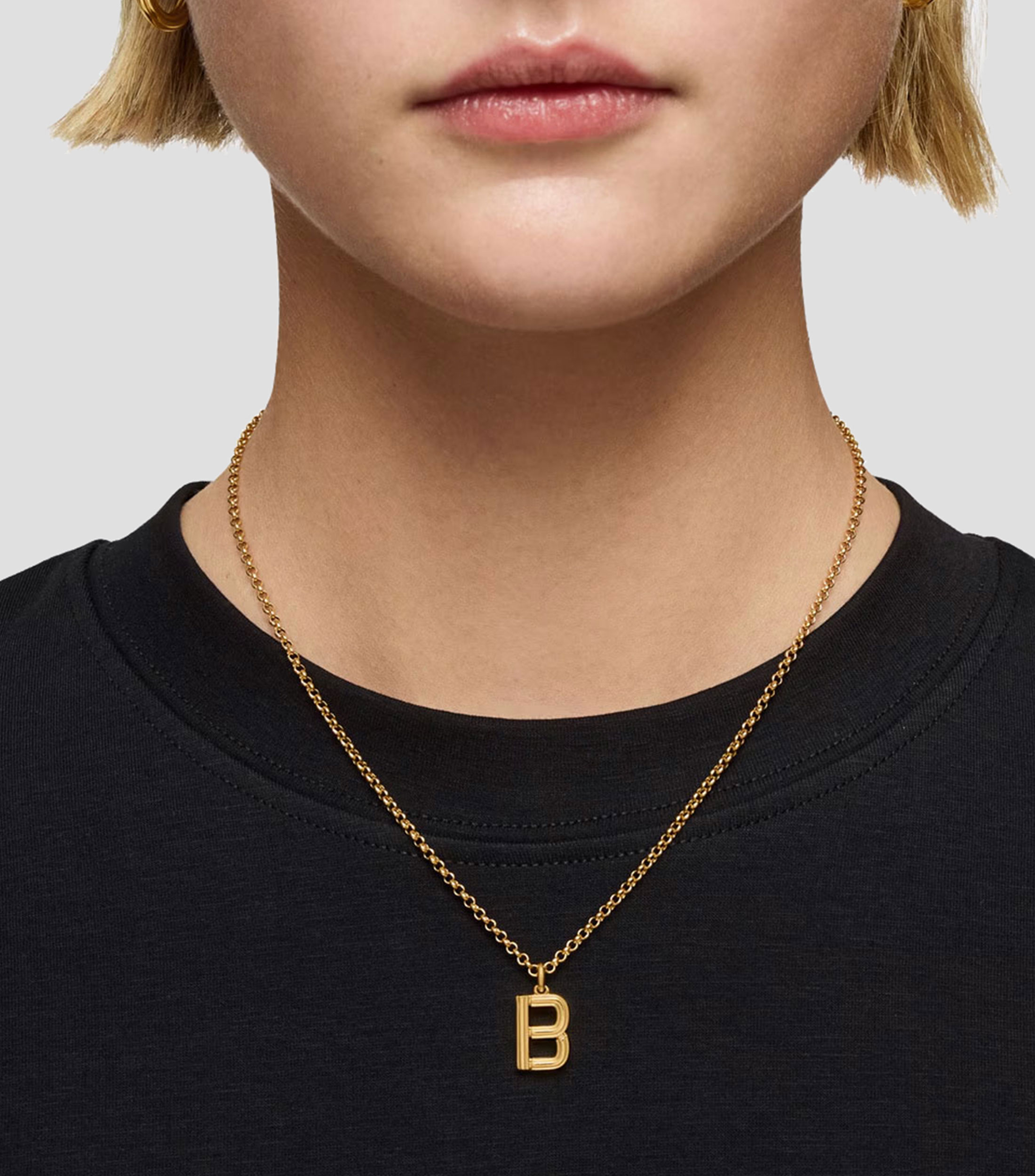 Dije letra B en plata .925 Alphabet Mujer