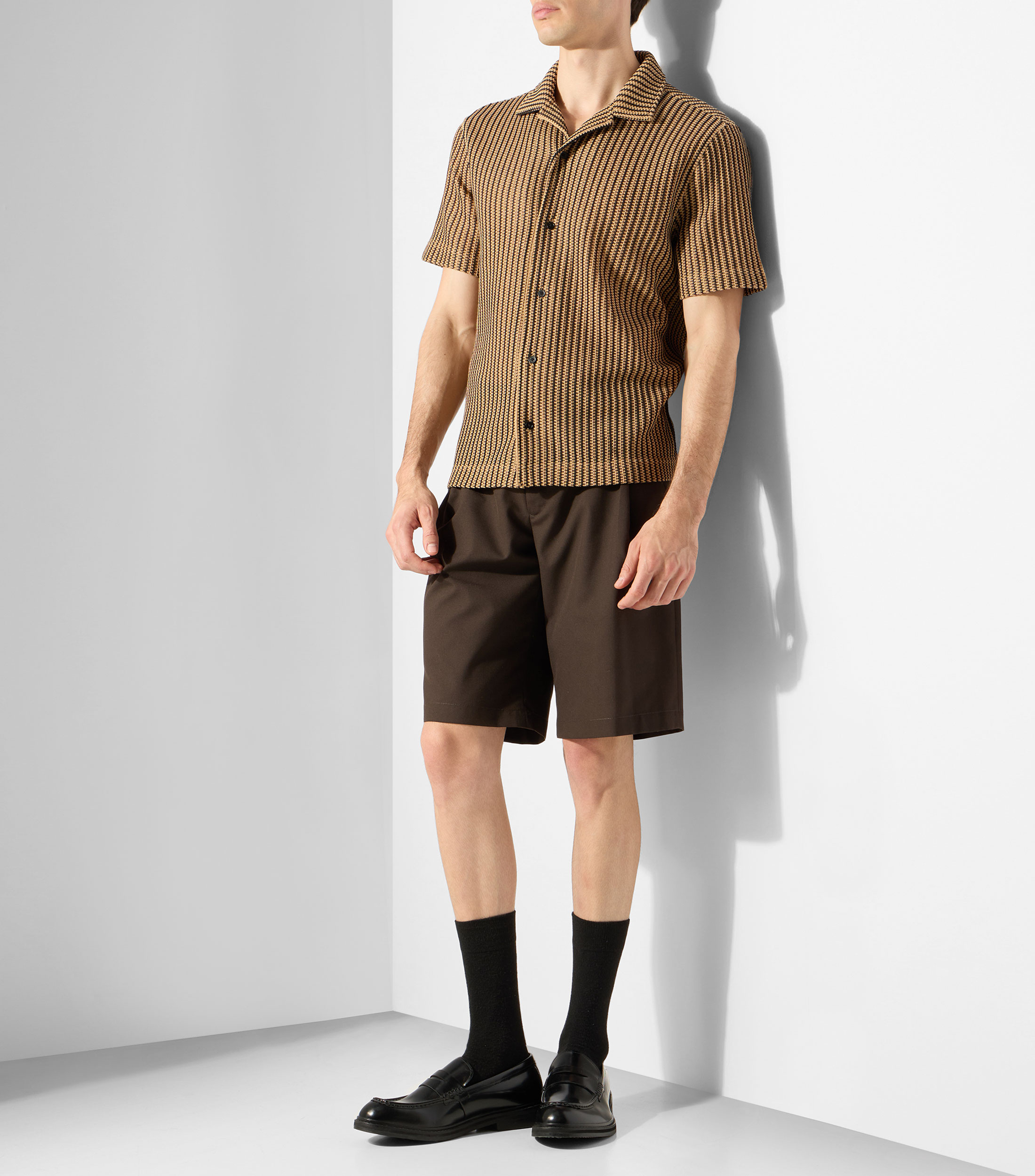 Camisa de rayas con manga corta Hombre