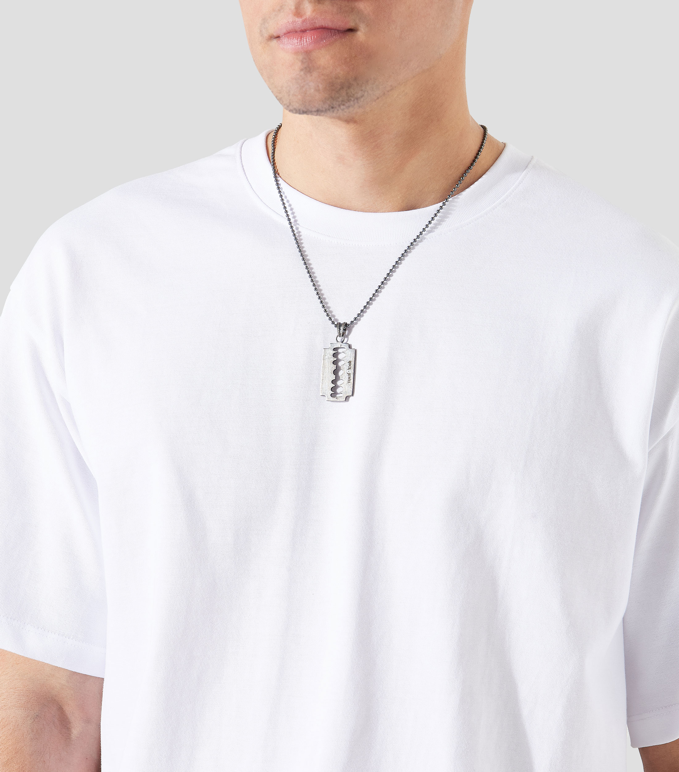 Dije con cadena en plata .925 Razor Hombre