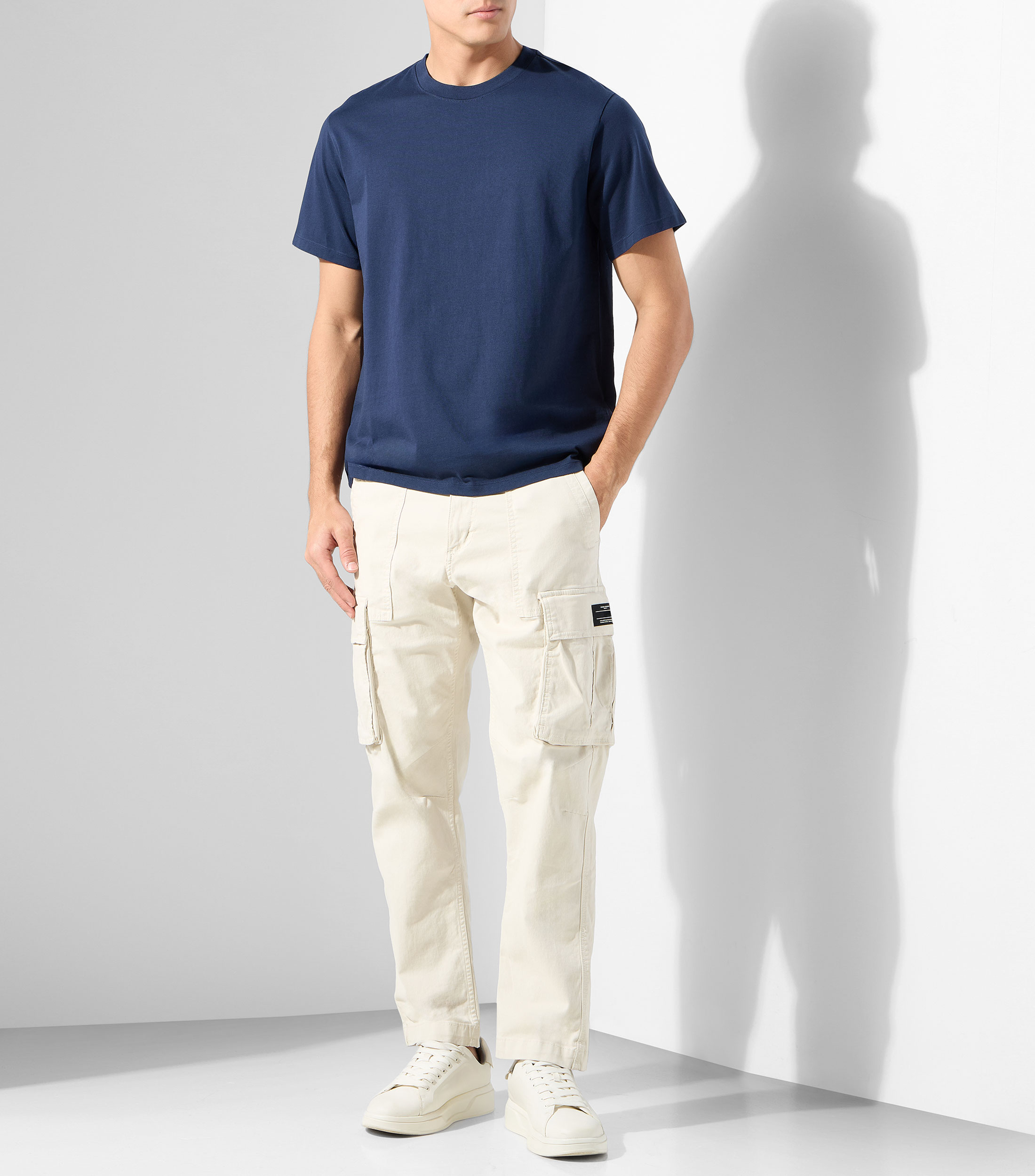 Playera cuello redondo manga corta lisa Hombre