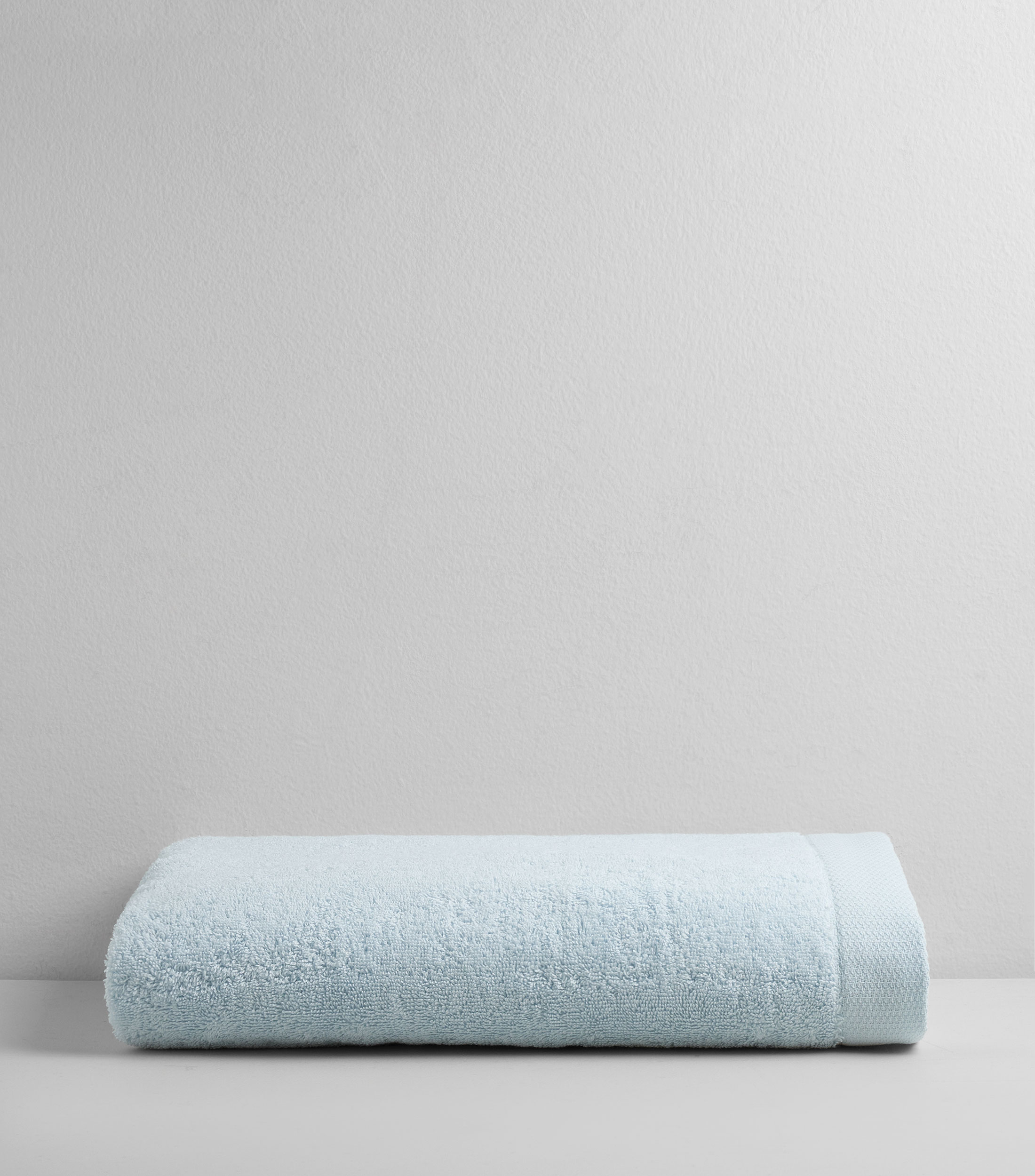 Toalla medio baño azul
