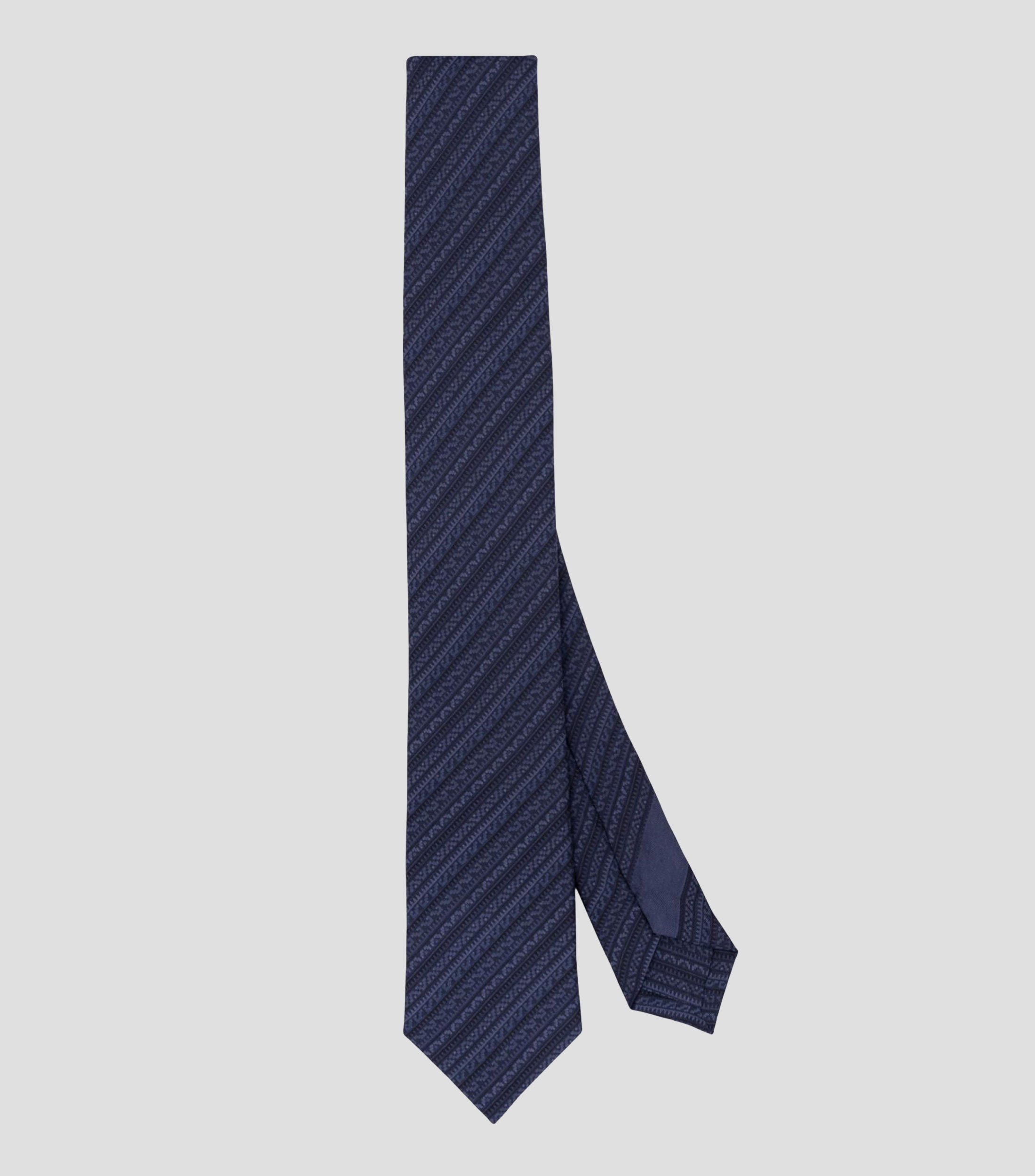 Corbata ancha en seda negra estampada Grecas Prehispánicas