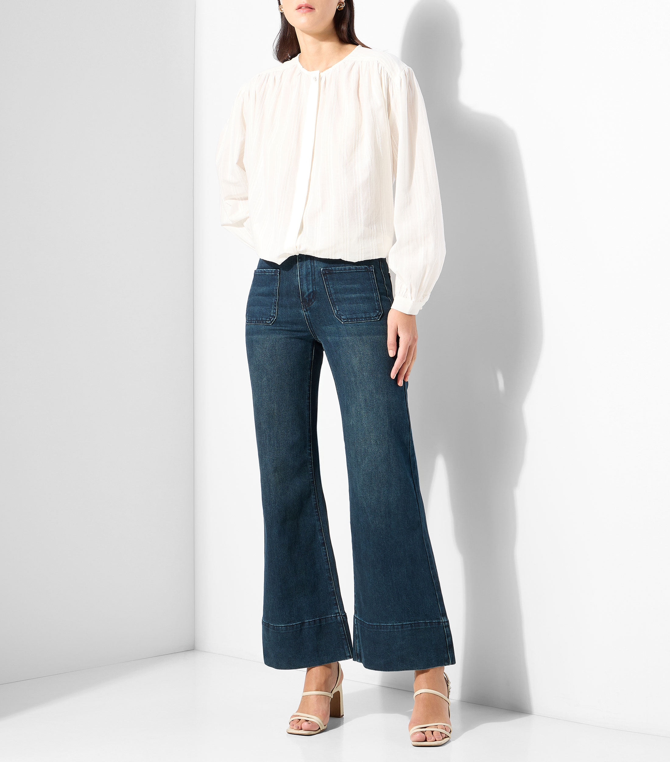 Jeans acampanado Mujer