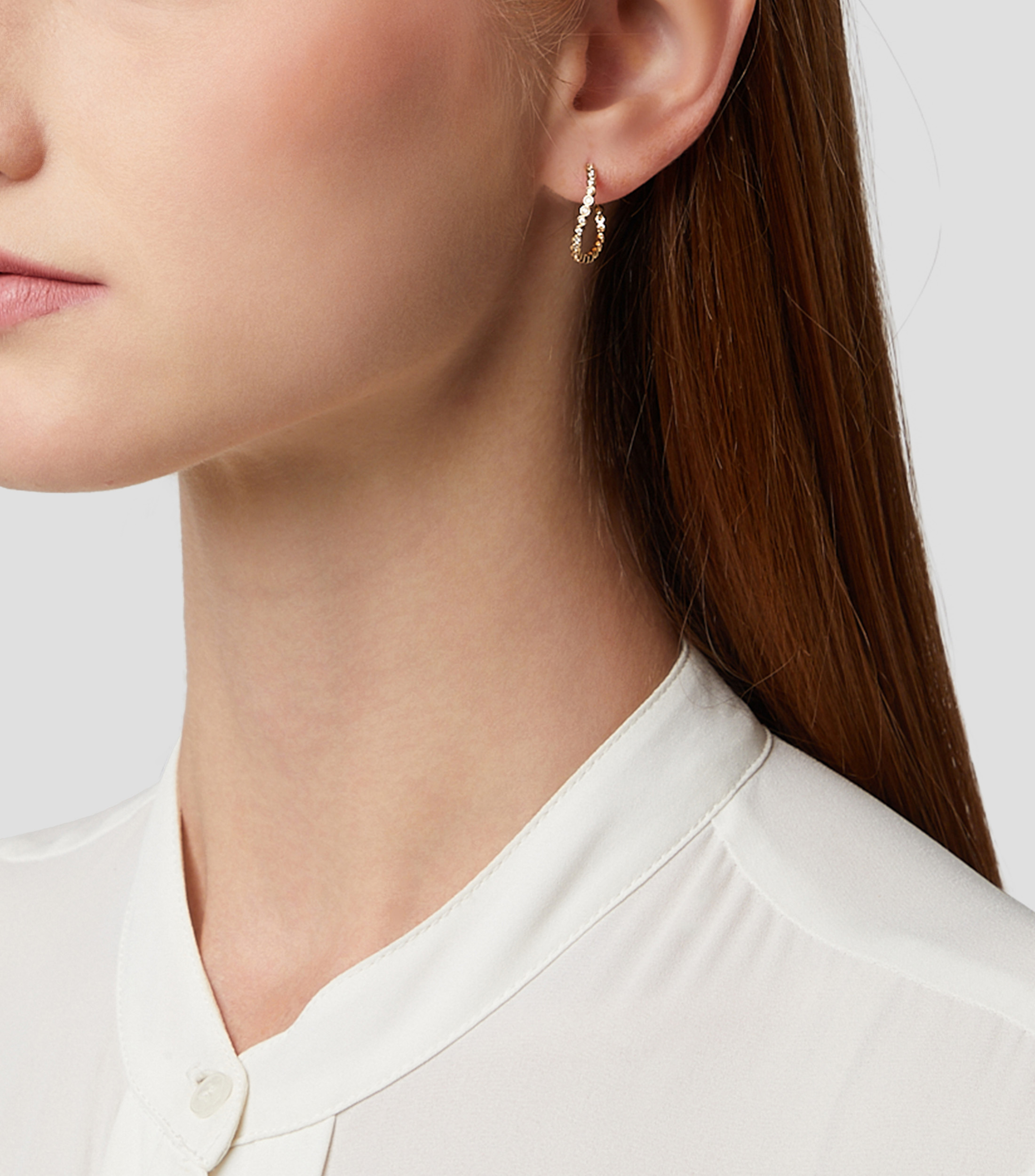 Aretes en Oro amarillo de 18 kilates con diamantes Mujer