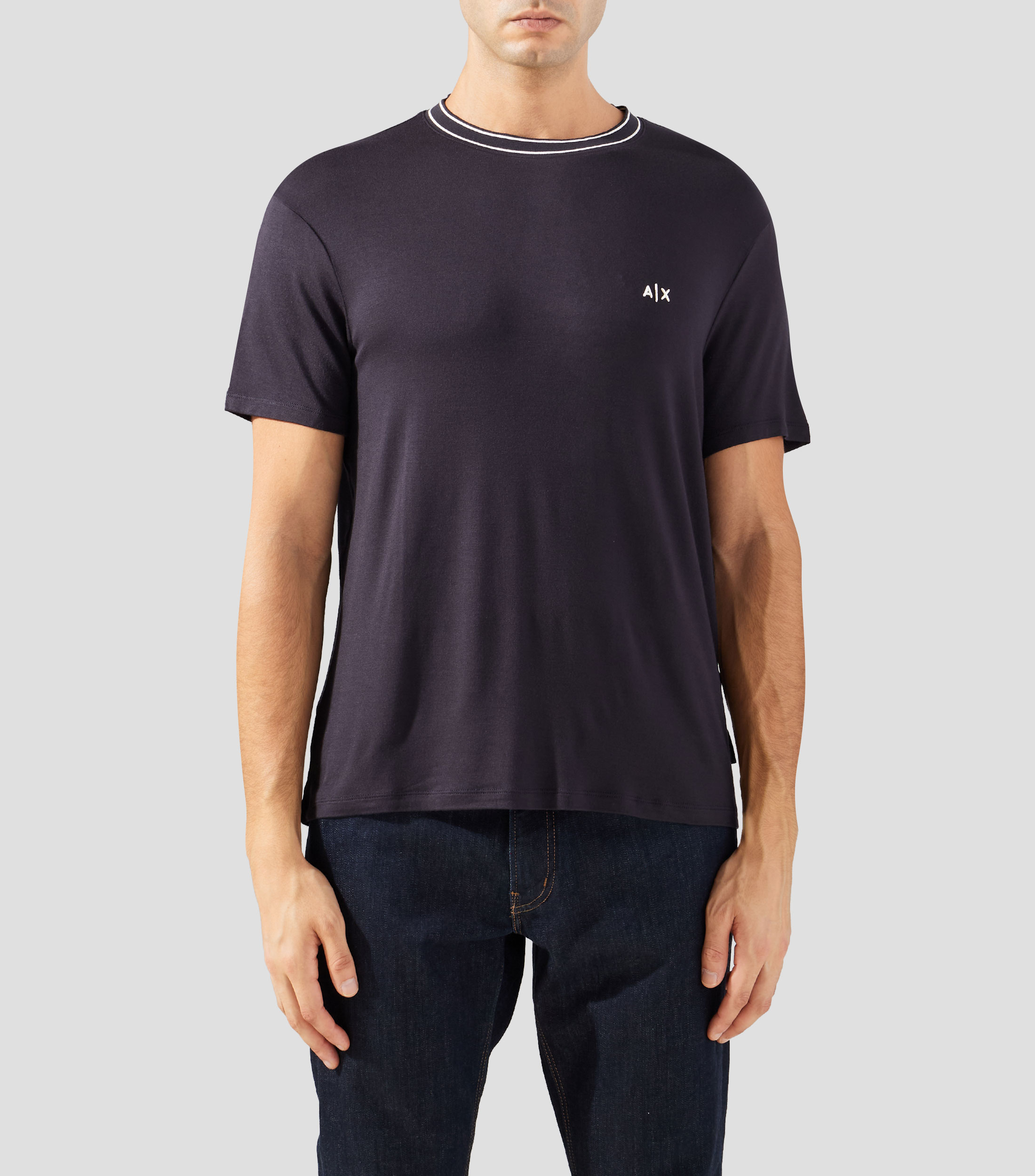 Playera cuello redondo manga corta lisa Hombre