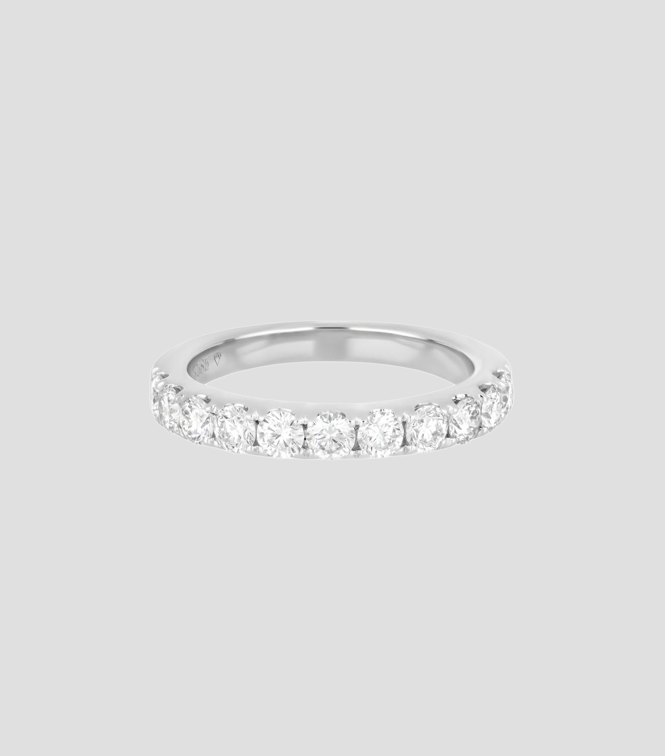 Anillo en Oro blanco de 14 Kilates con Diamantes Naturales Mujer