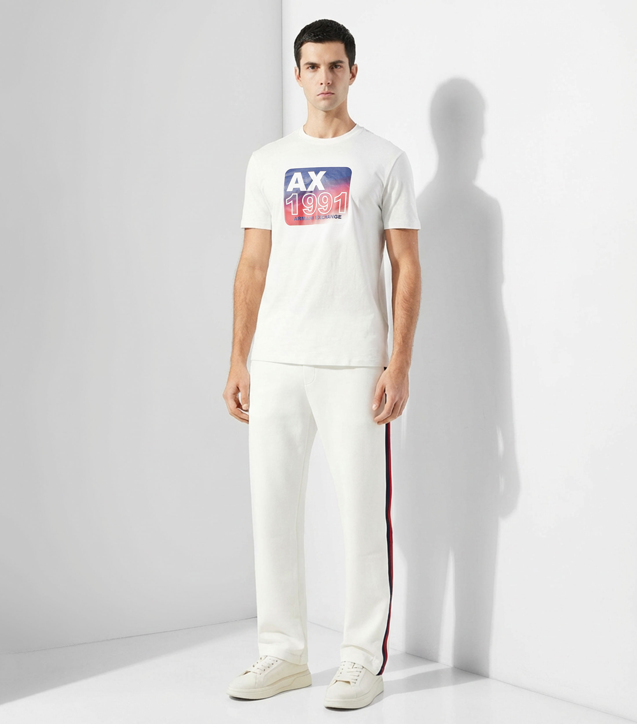 Playera cuello redondo manga corta estampada Hombre
