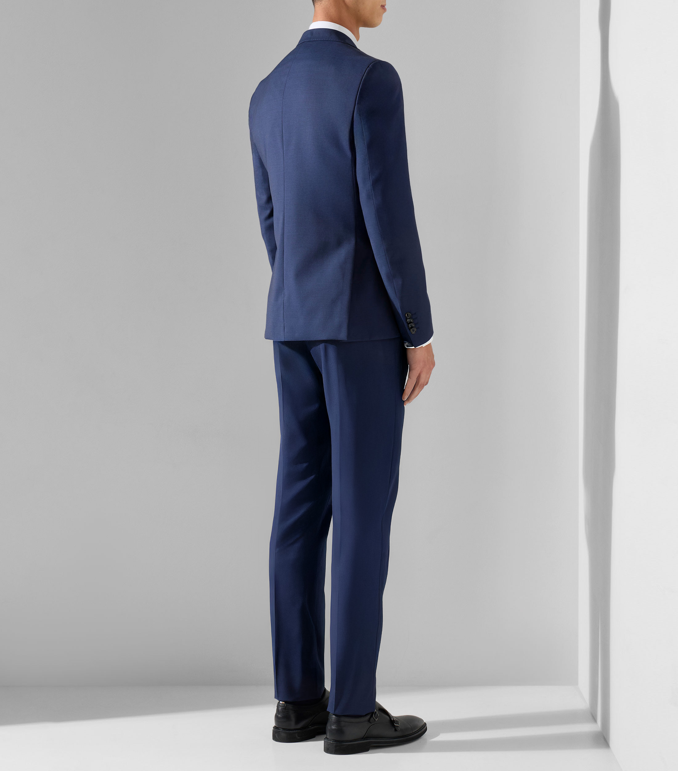 Traje de Corte Recto Hombre