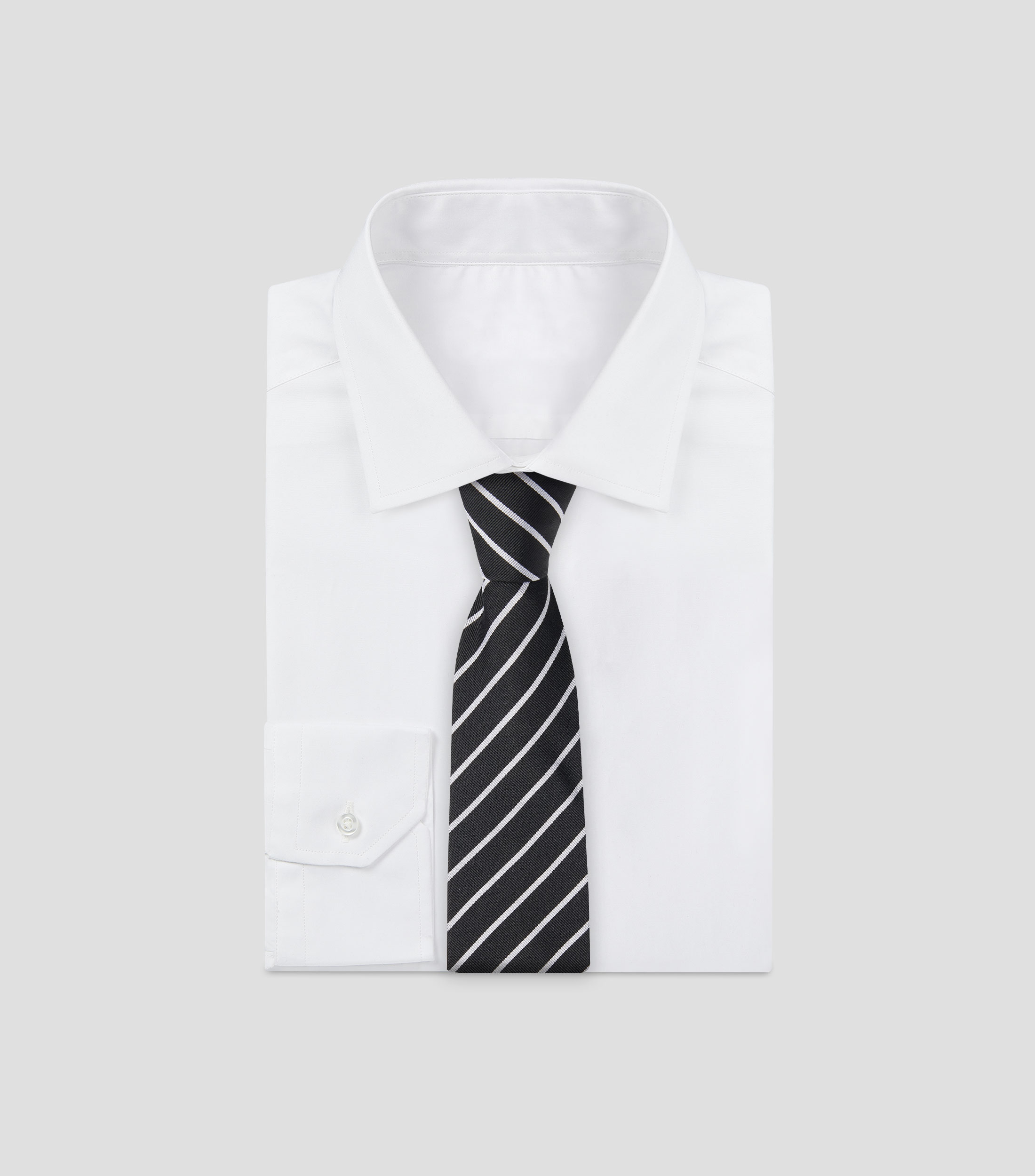 Corbata ancha en seda con rayas