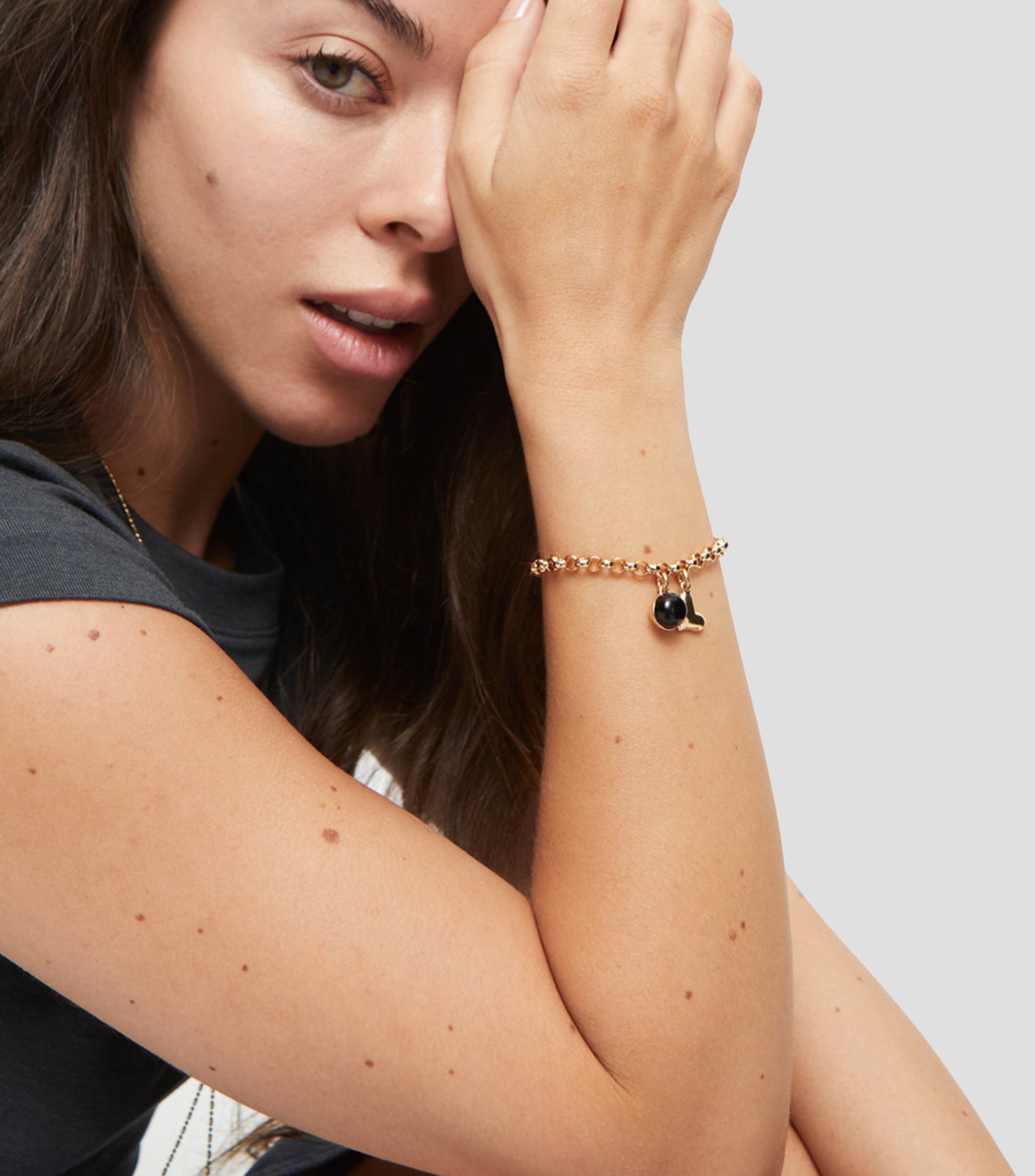 Pulsera con dijes Mujer