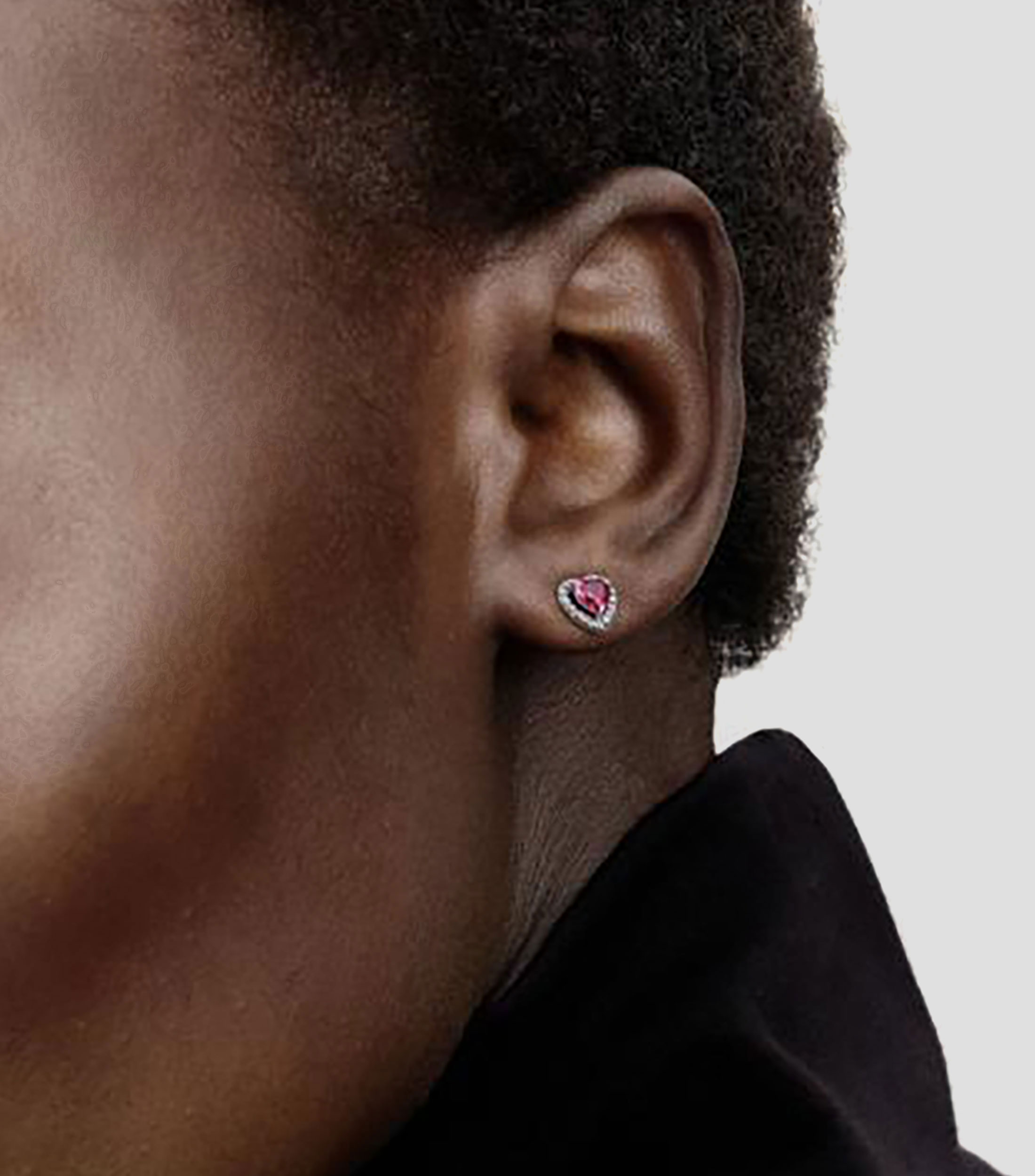 Aretes en plata esterlina corazón con zirconia Mujer